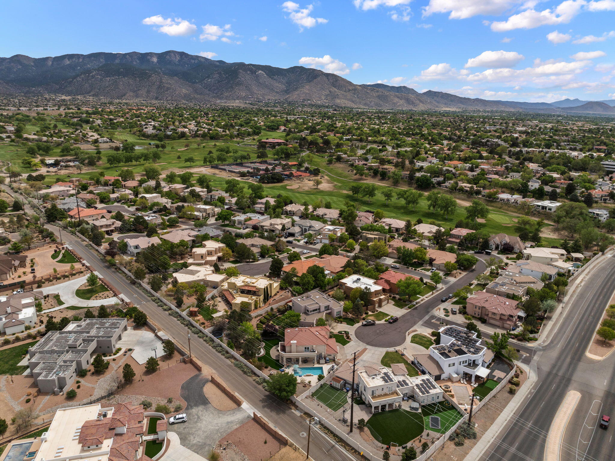 7030 Starshine Street NE