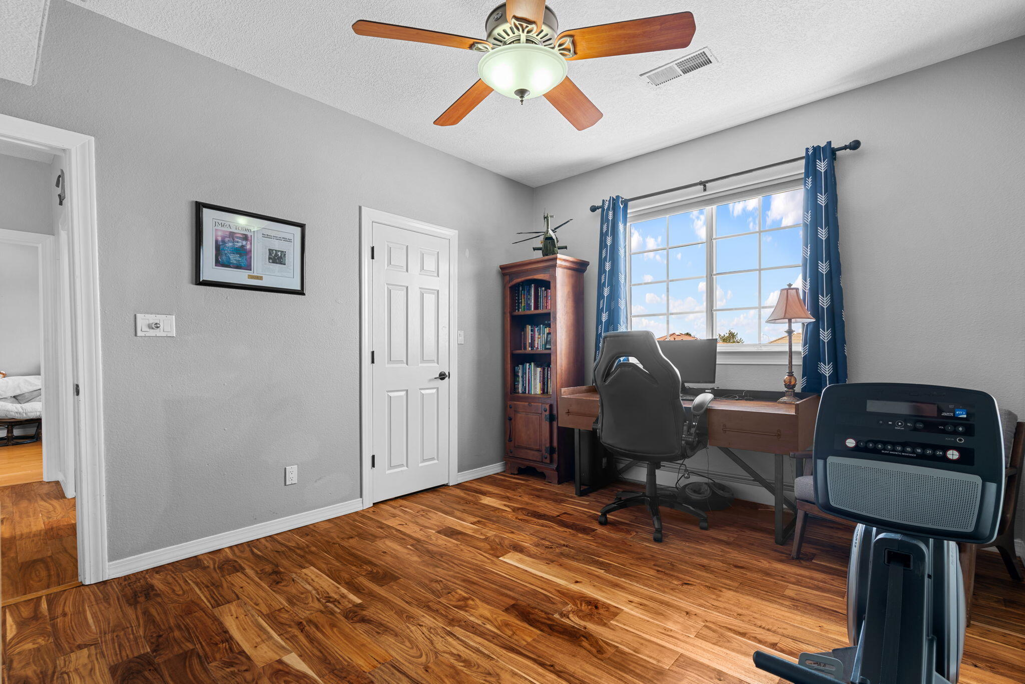 7030 Starshine Street NE