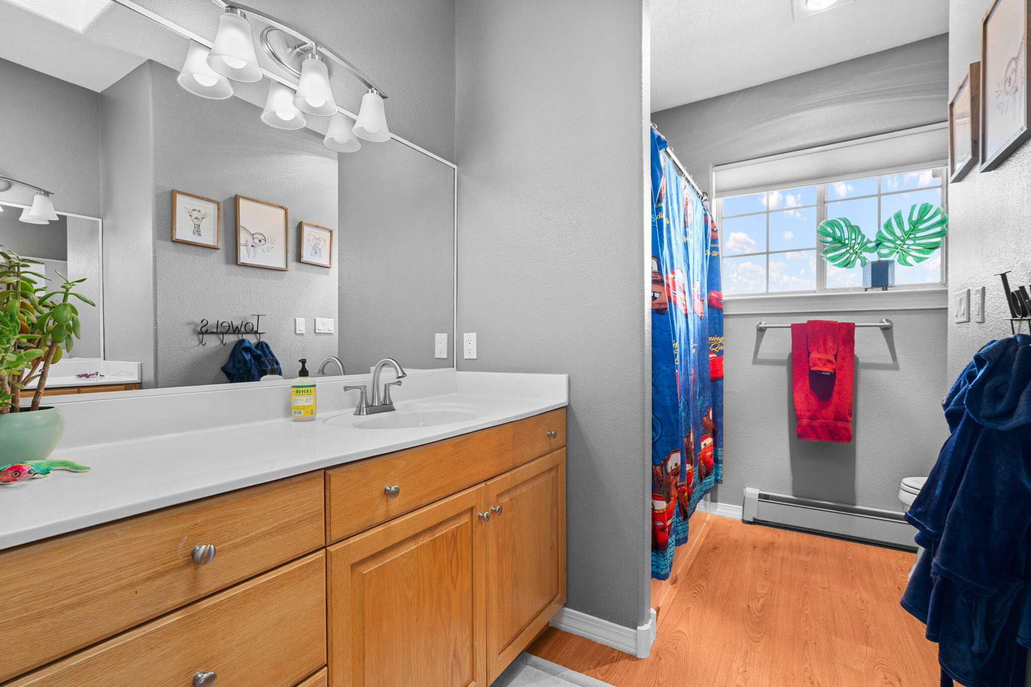 7030 Starshine Street NE