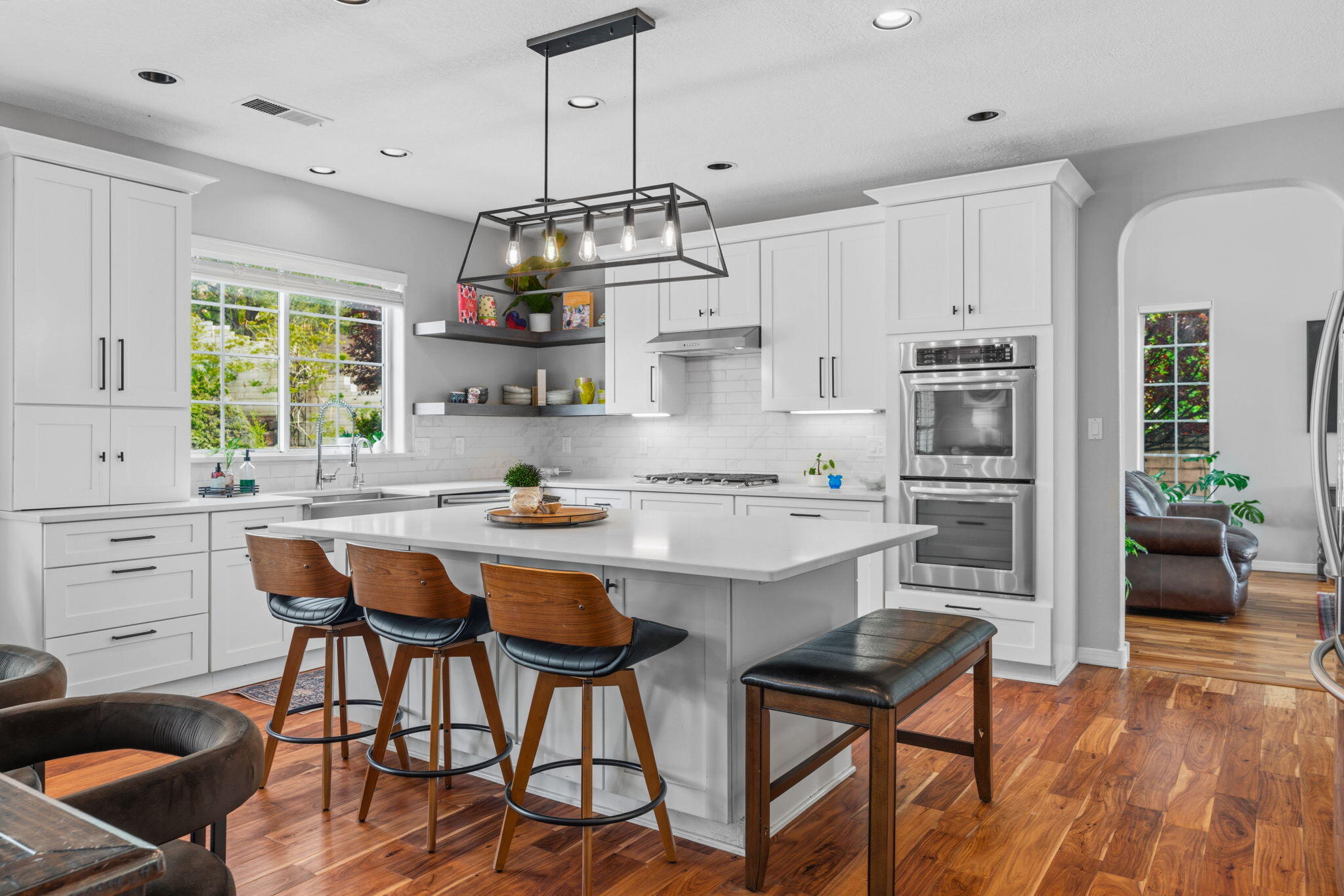 7030 Starshine Street NE