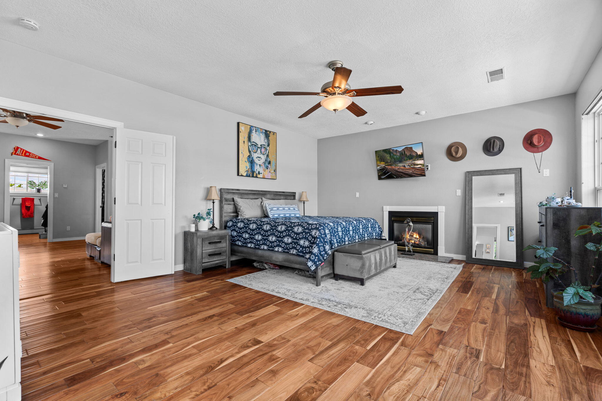 7030 Starshine Street NE