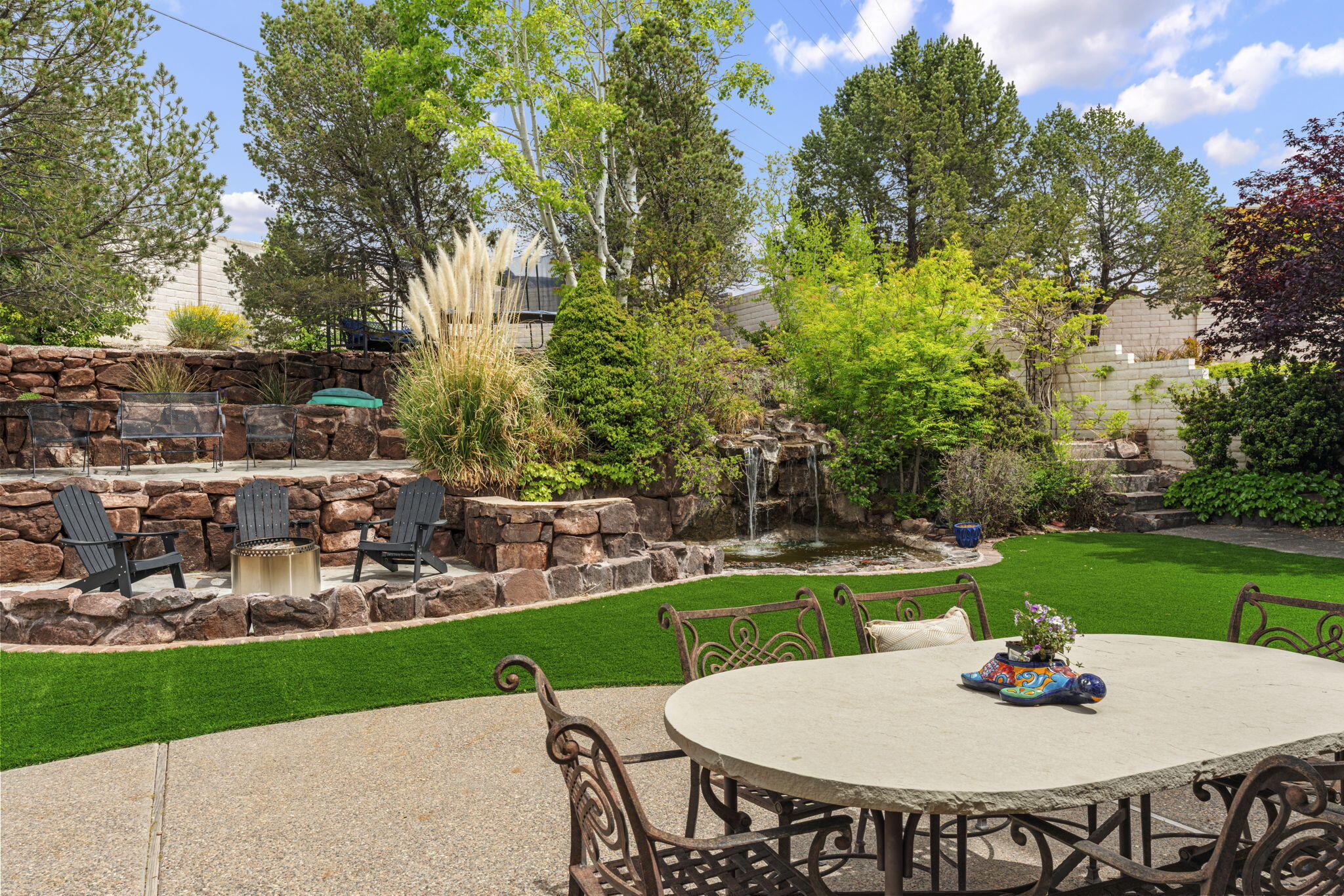 7030 Starshine Street NE