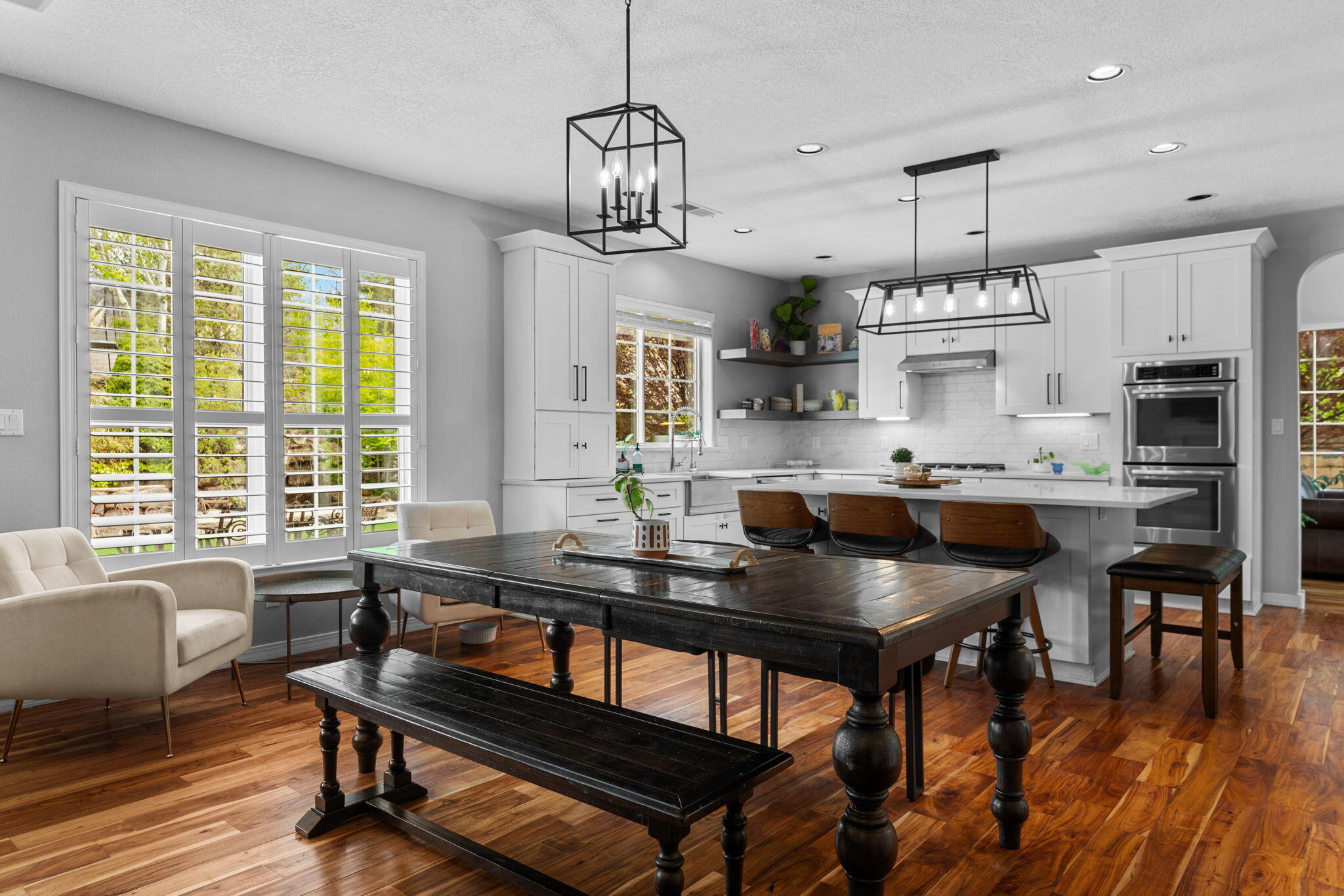 7030 Starshine Street NE