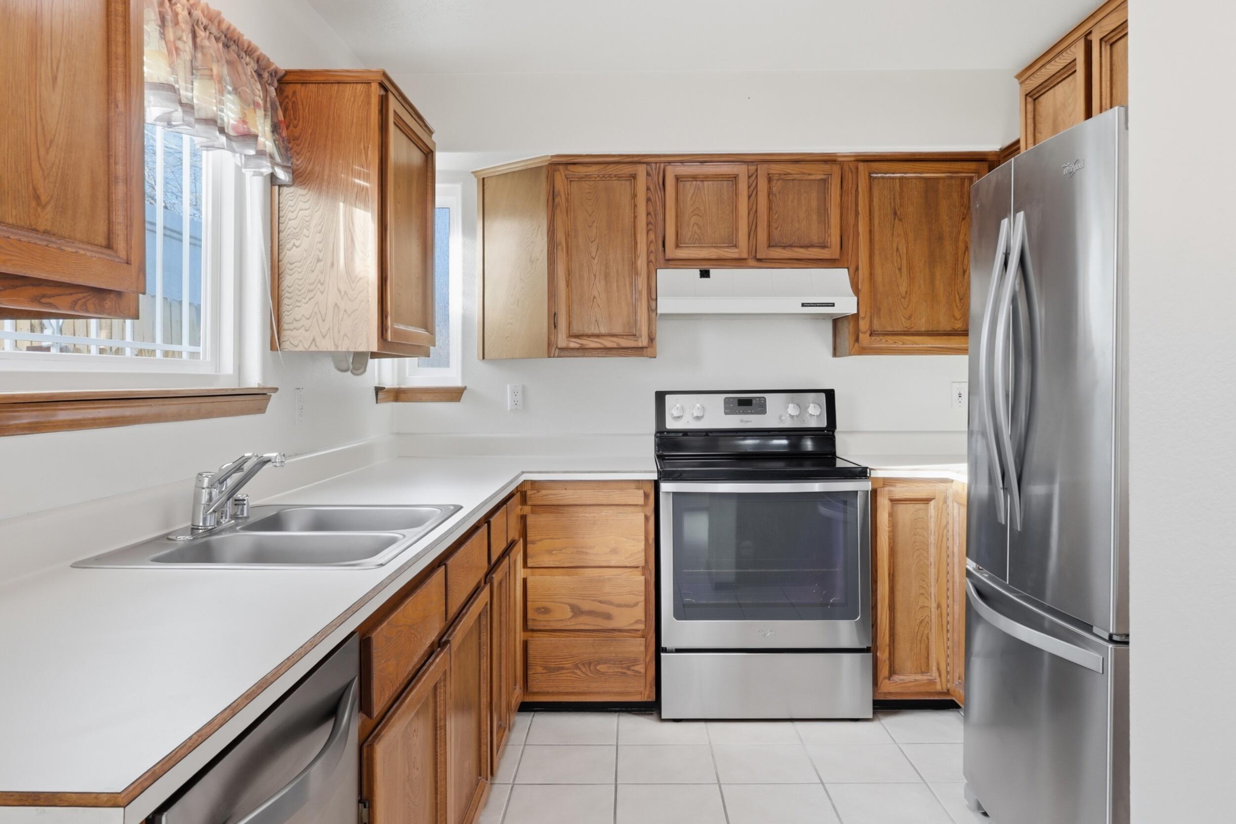 6856 Kelly Ann Road NE