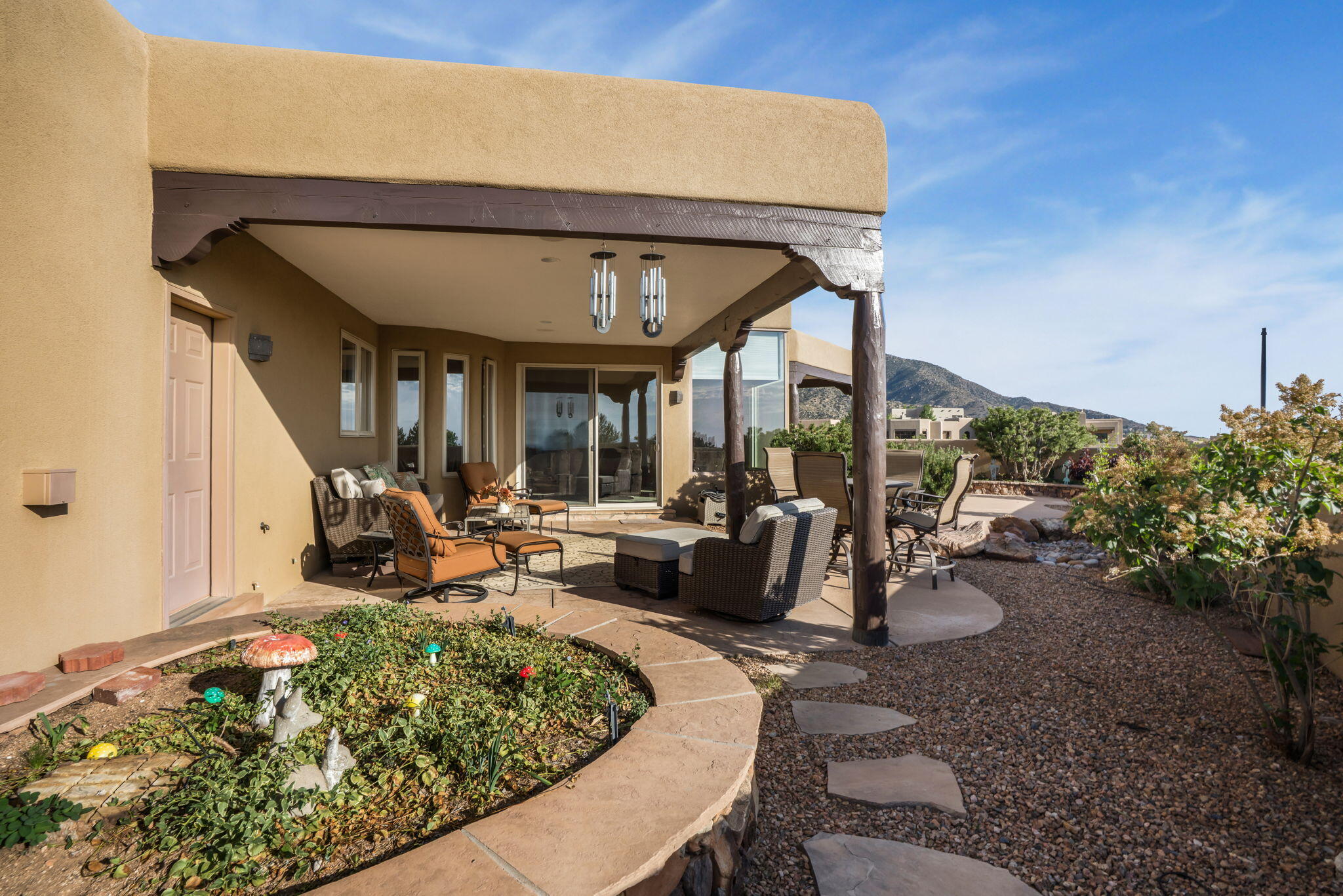 6101 Copper Rose Street NE