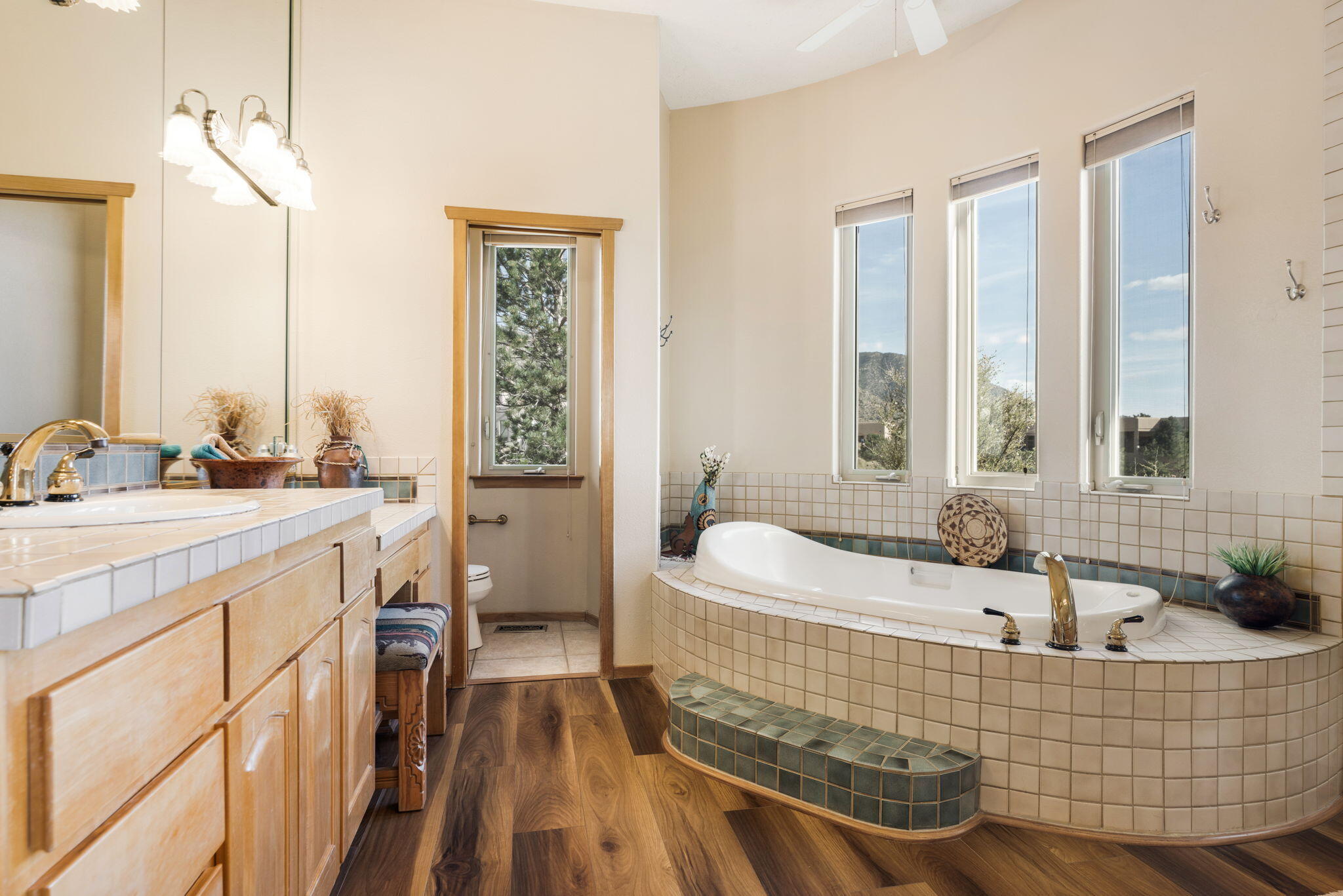 6101 Copper Rose Street NE