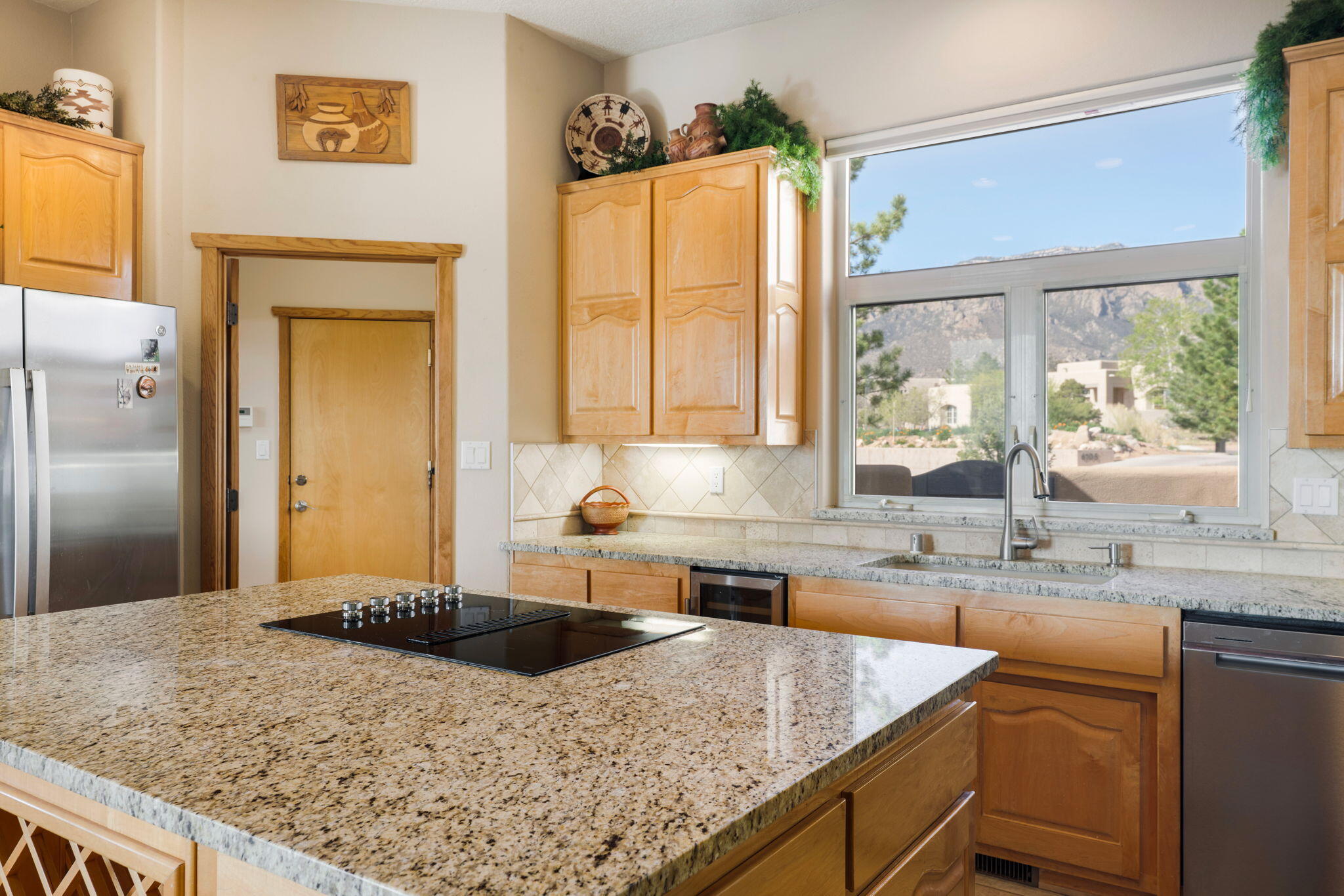 6101 Copper Rose Street NE