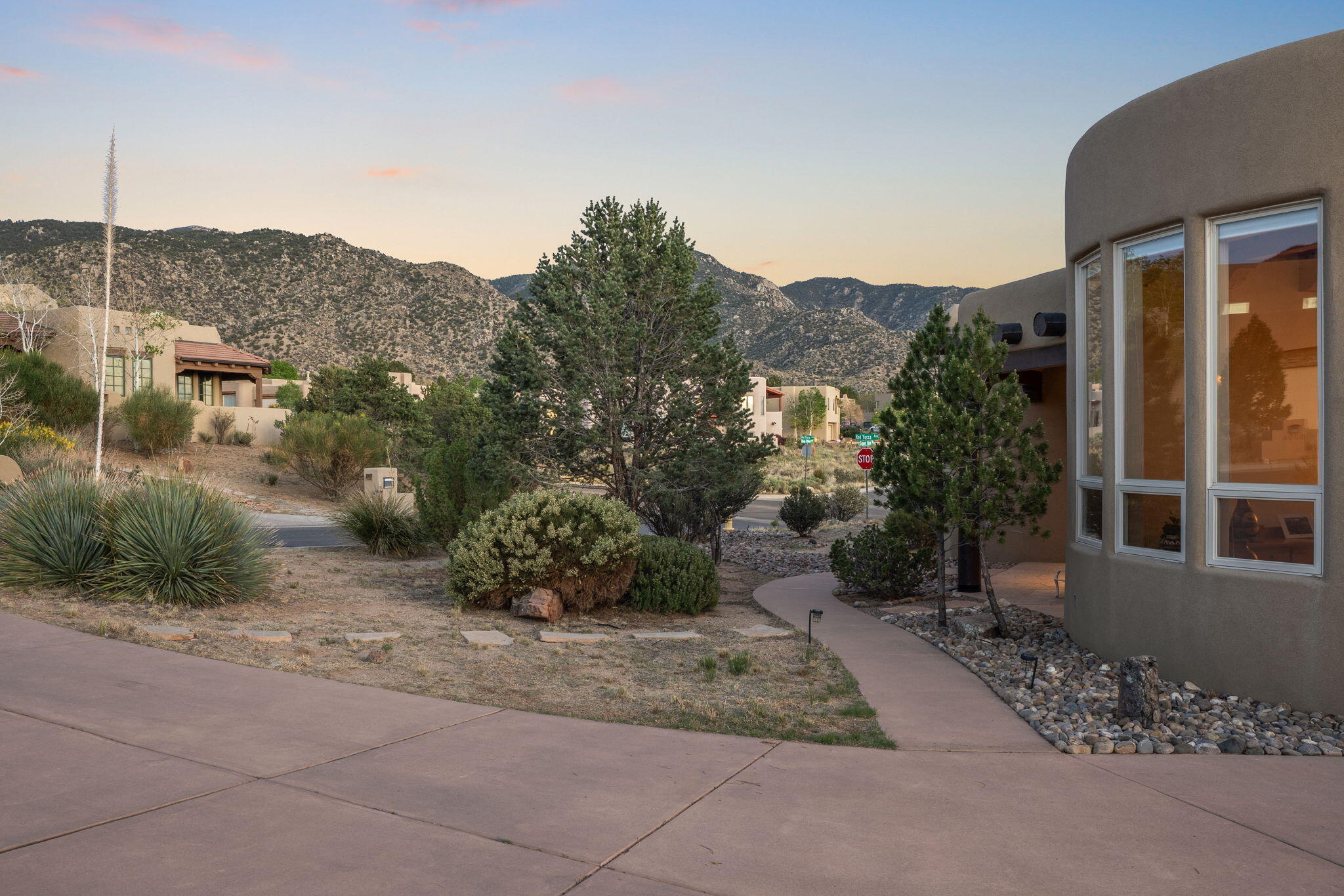 6101 Copper Rose Street NE