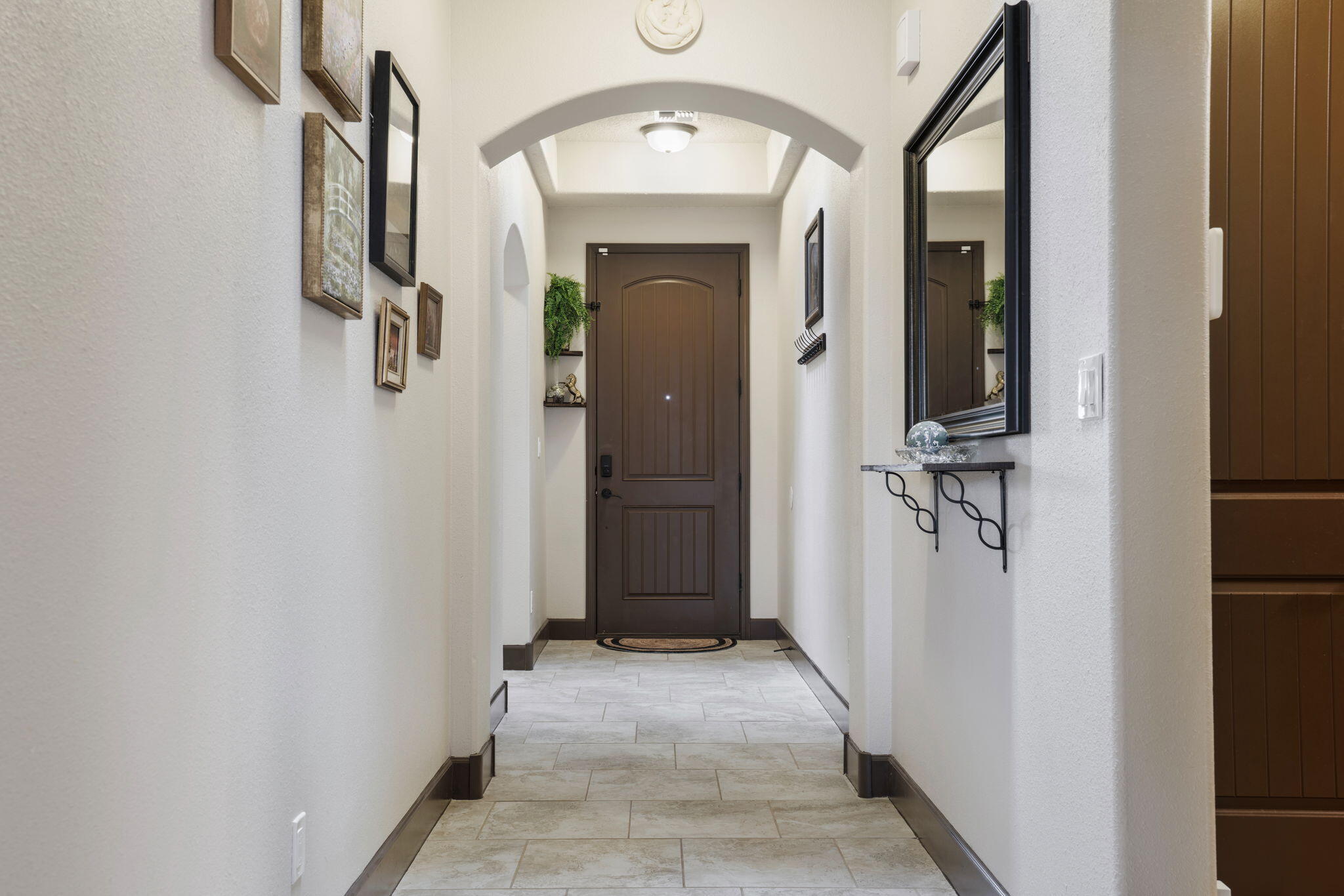 6036 N Sandia Court NE