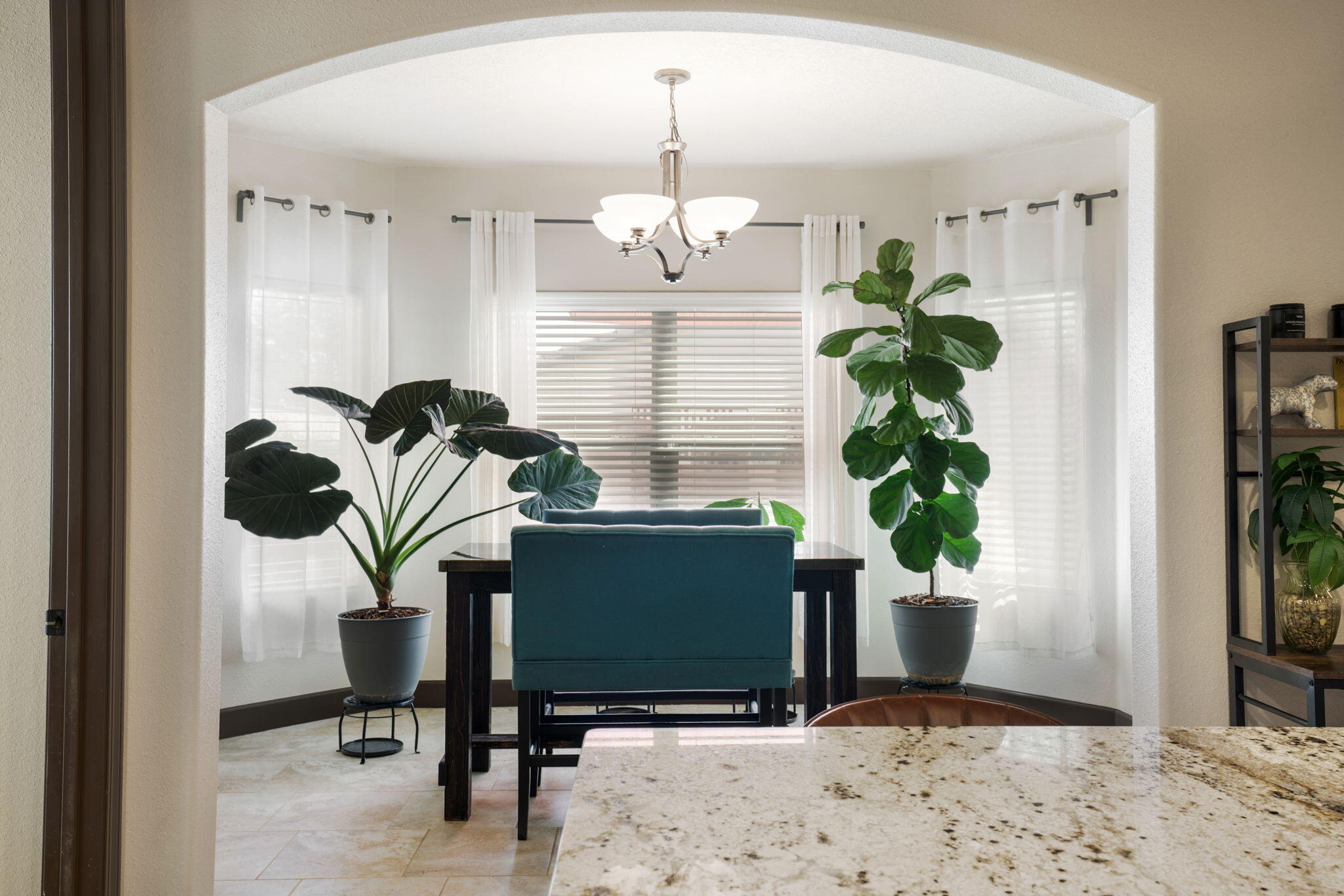 6036 N Sandia Court NE