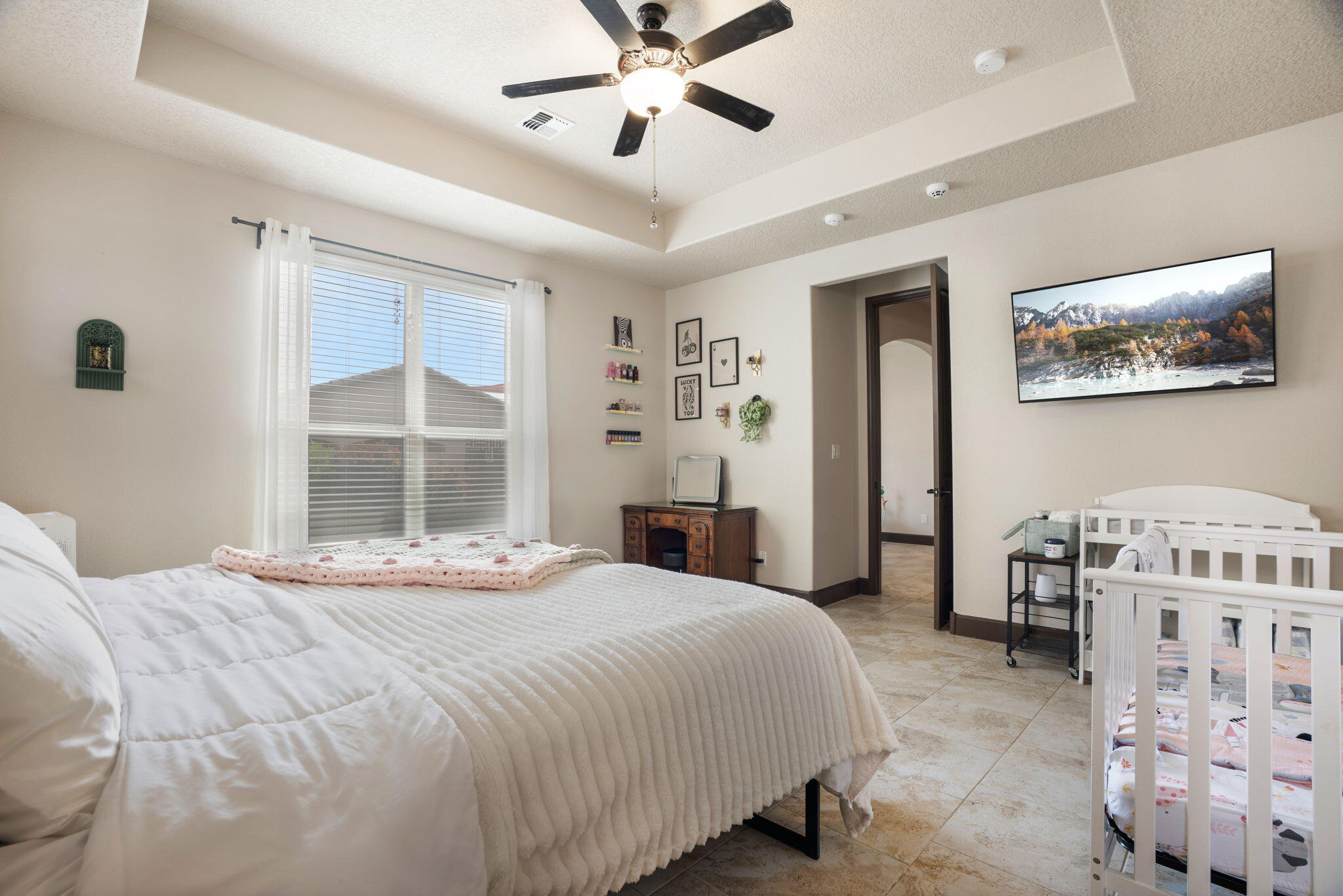 6036 N Sandia Court NE