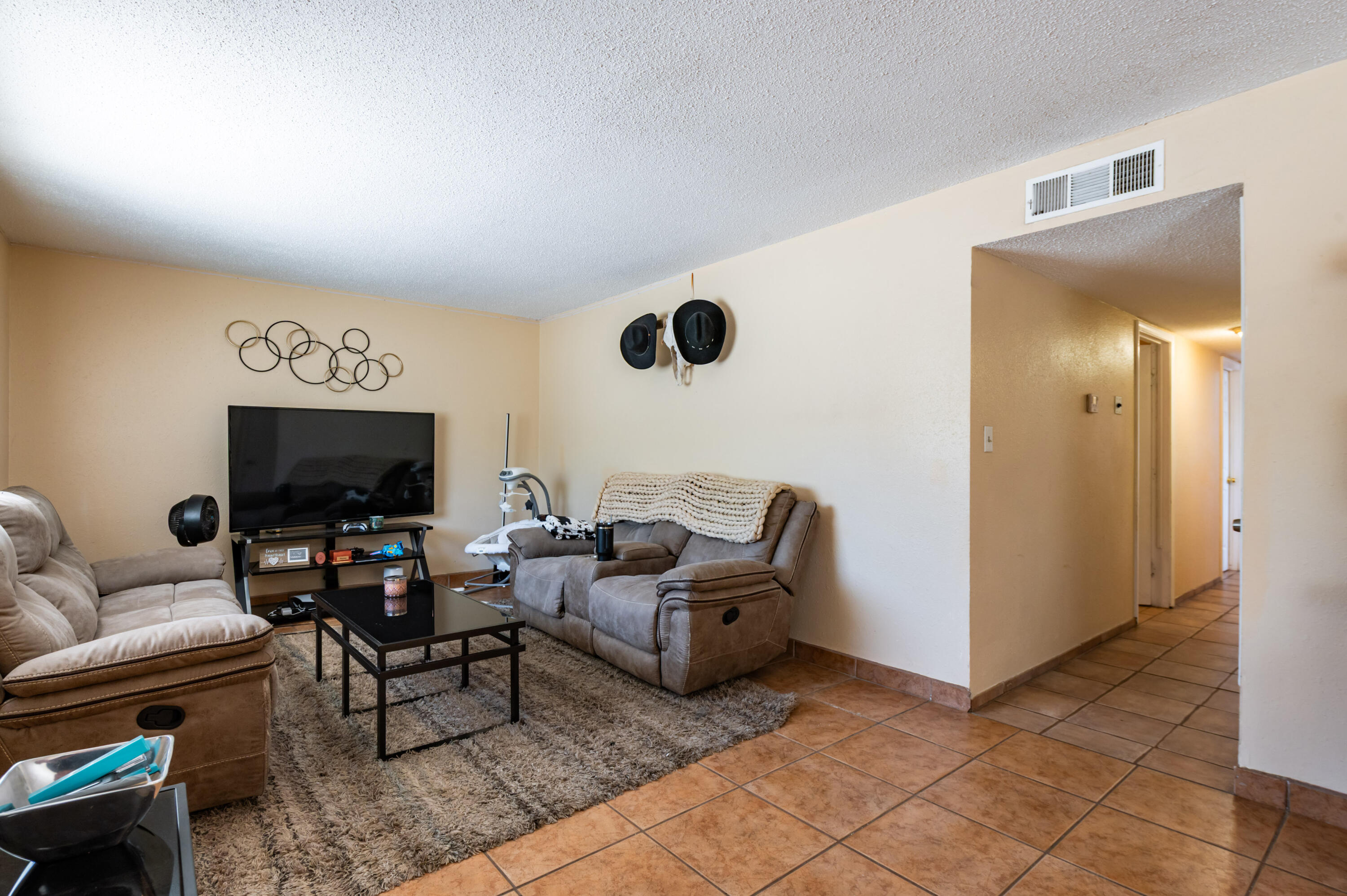761 Jewel Place NE