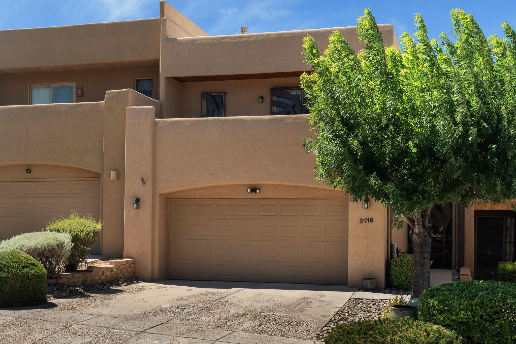 3710 Ridge Pointe Loop NE