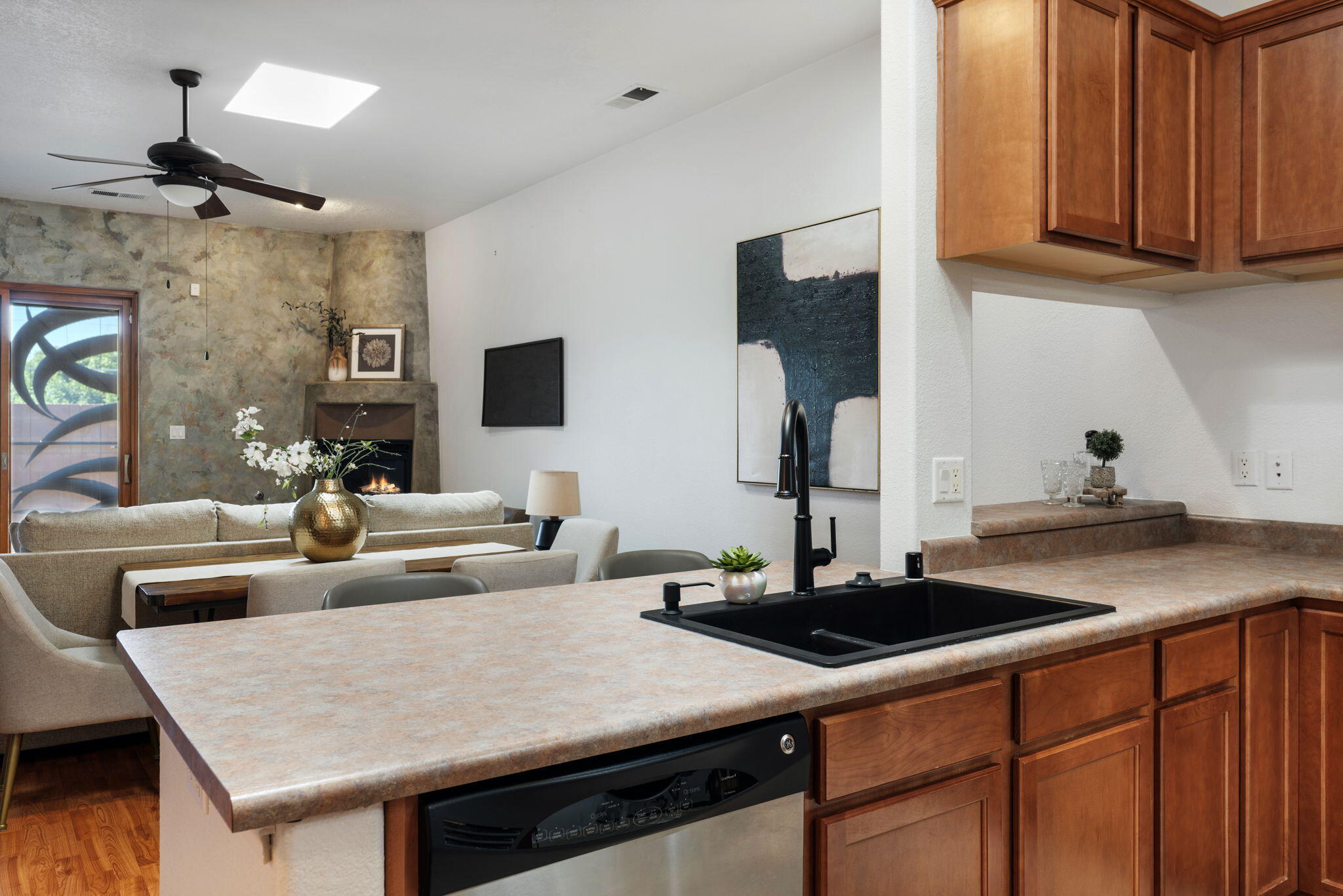 3710 Ridge Pointe Loop NE