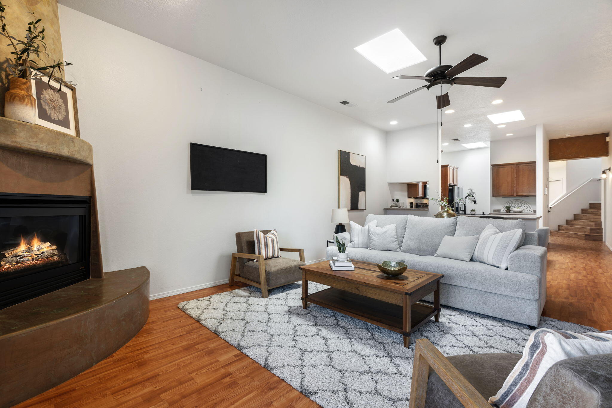 3710 Ridge Pointe Loop NE