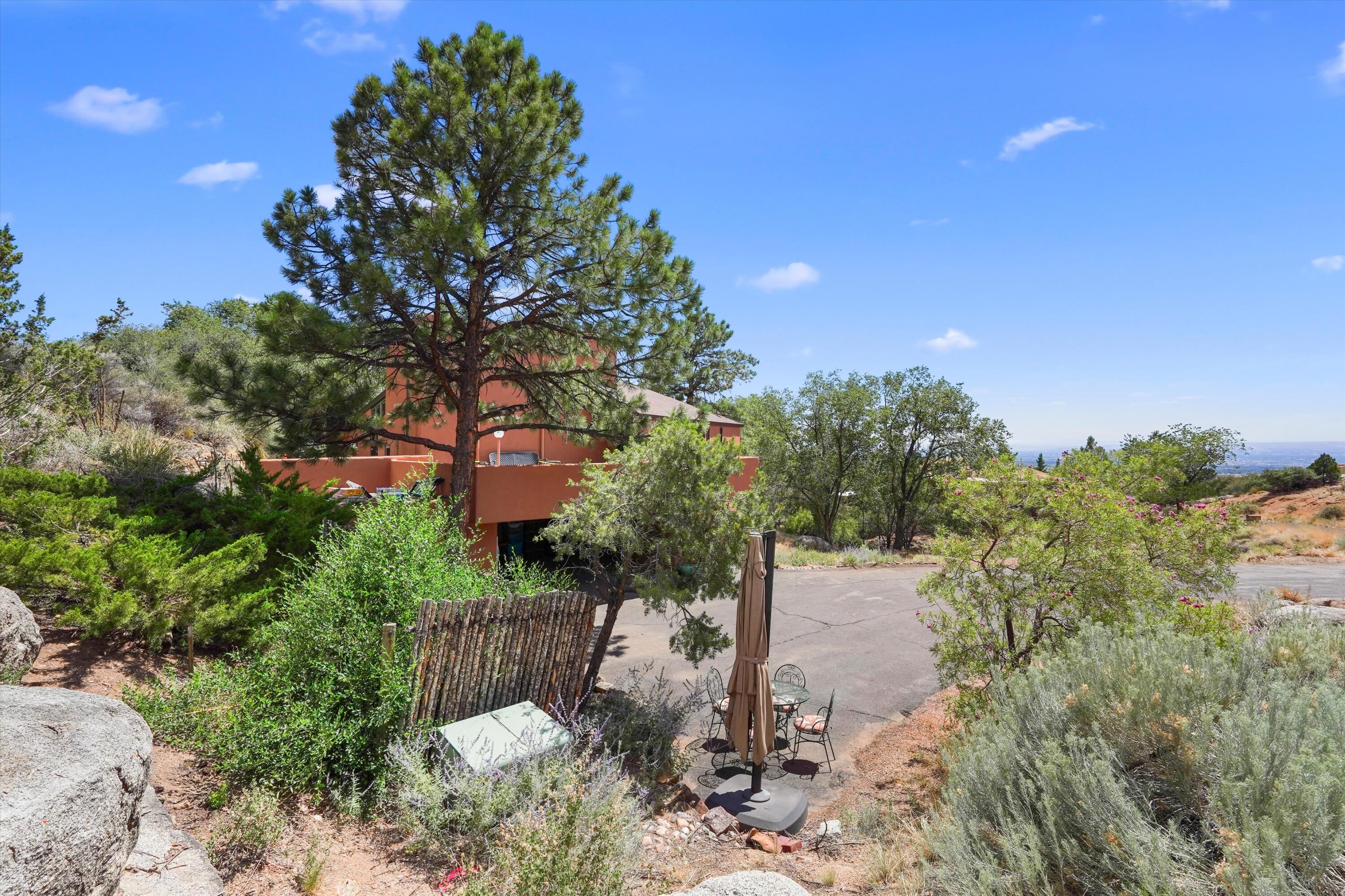 36 Sandia Heights Drive NE