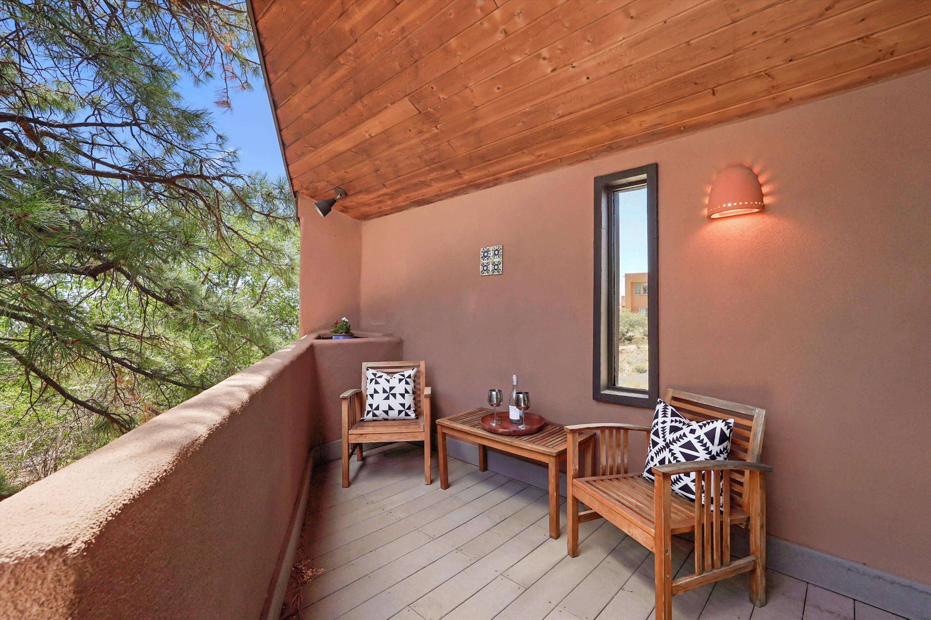 36 Sandia Heights Drive NE