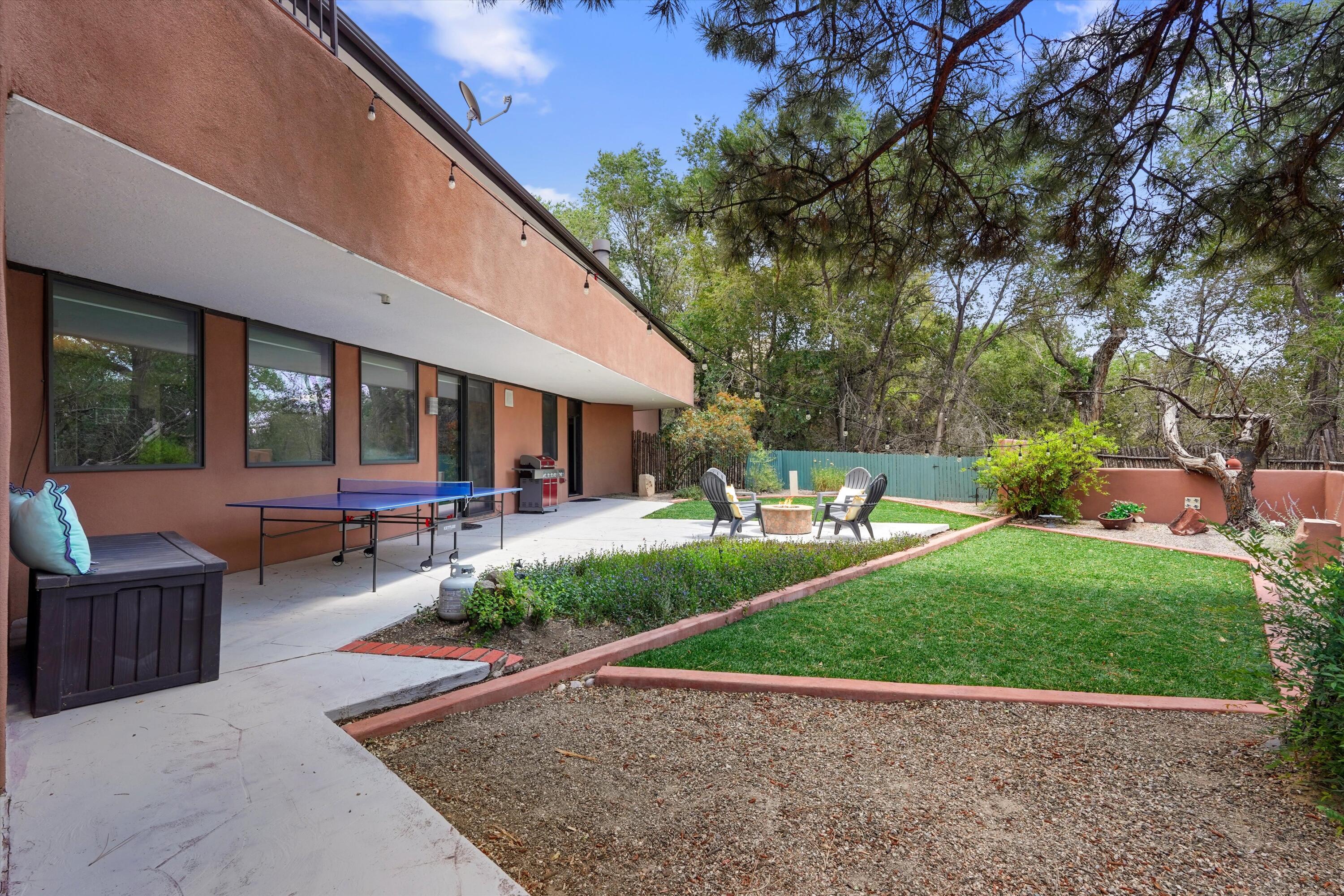 36 Sandia Heights Drive NE