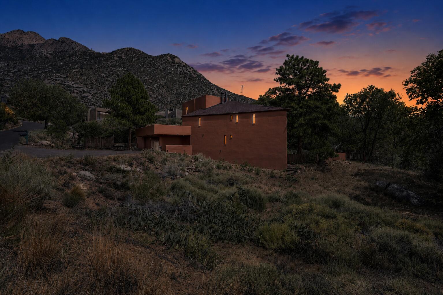36 Sandia Heights Drive NE