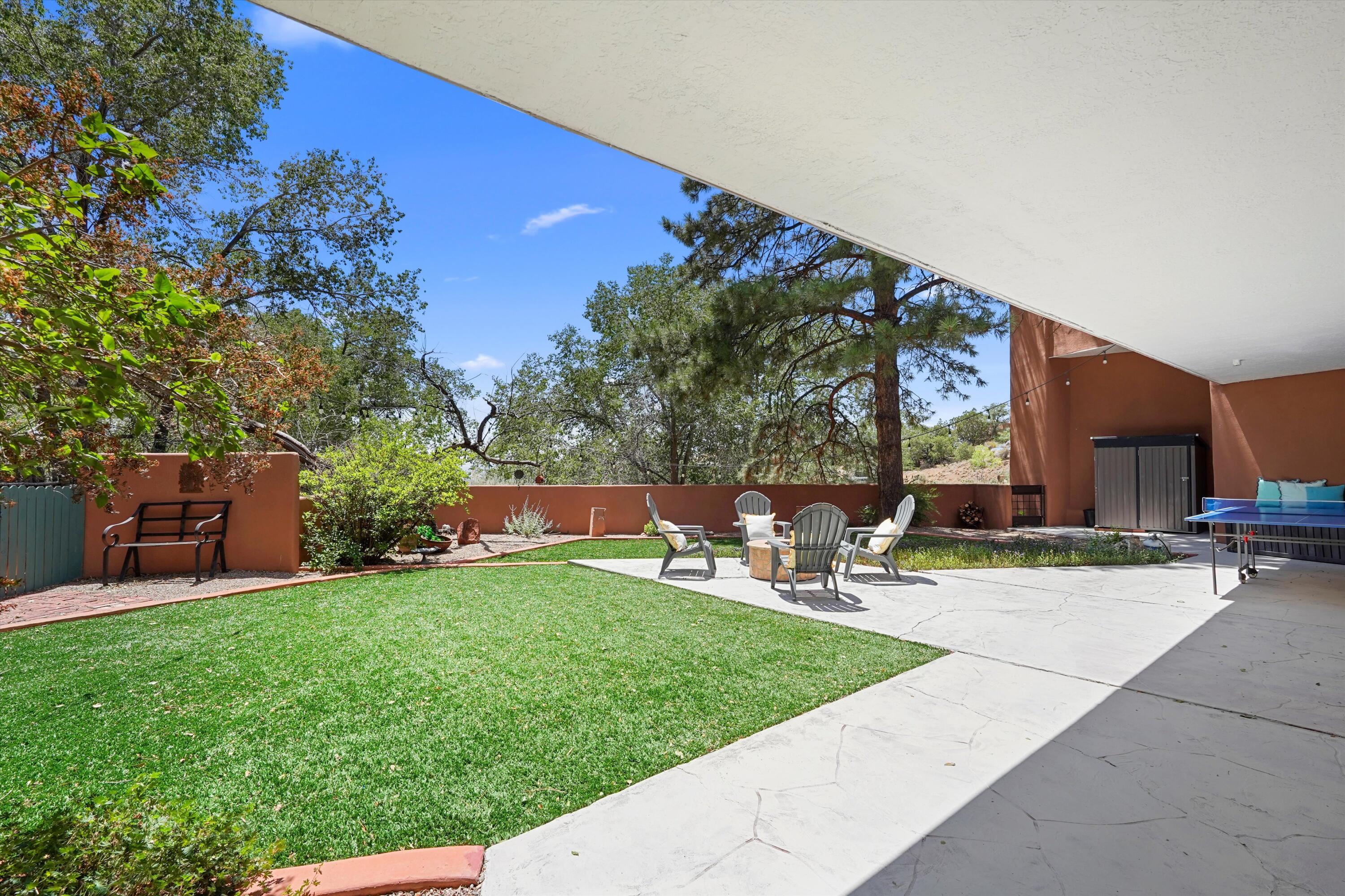 36 Sandia Heights Drive NE