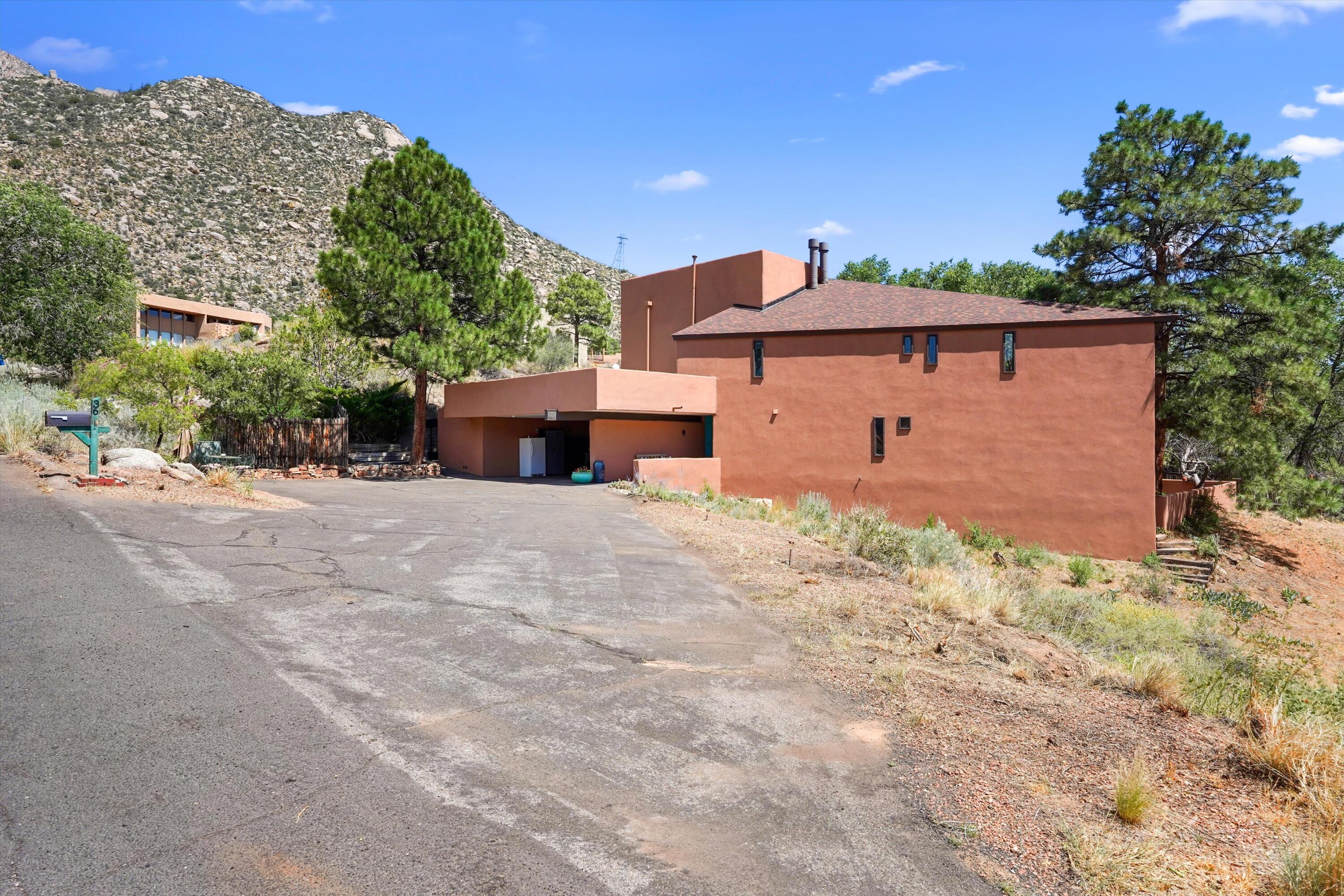 36 Sandia Heights Drive NE