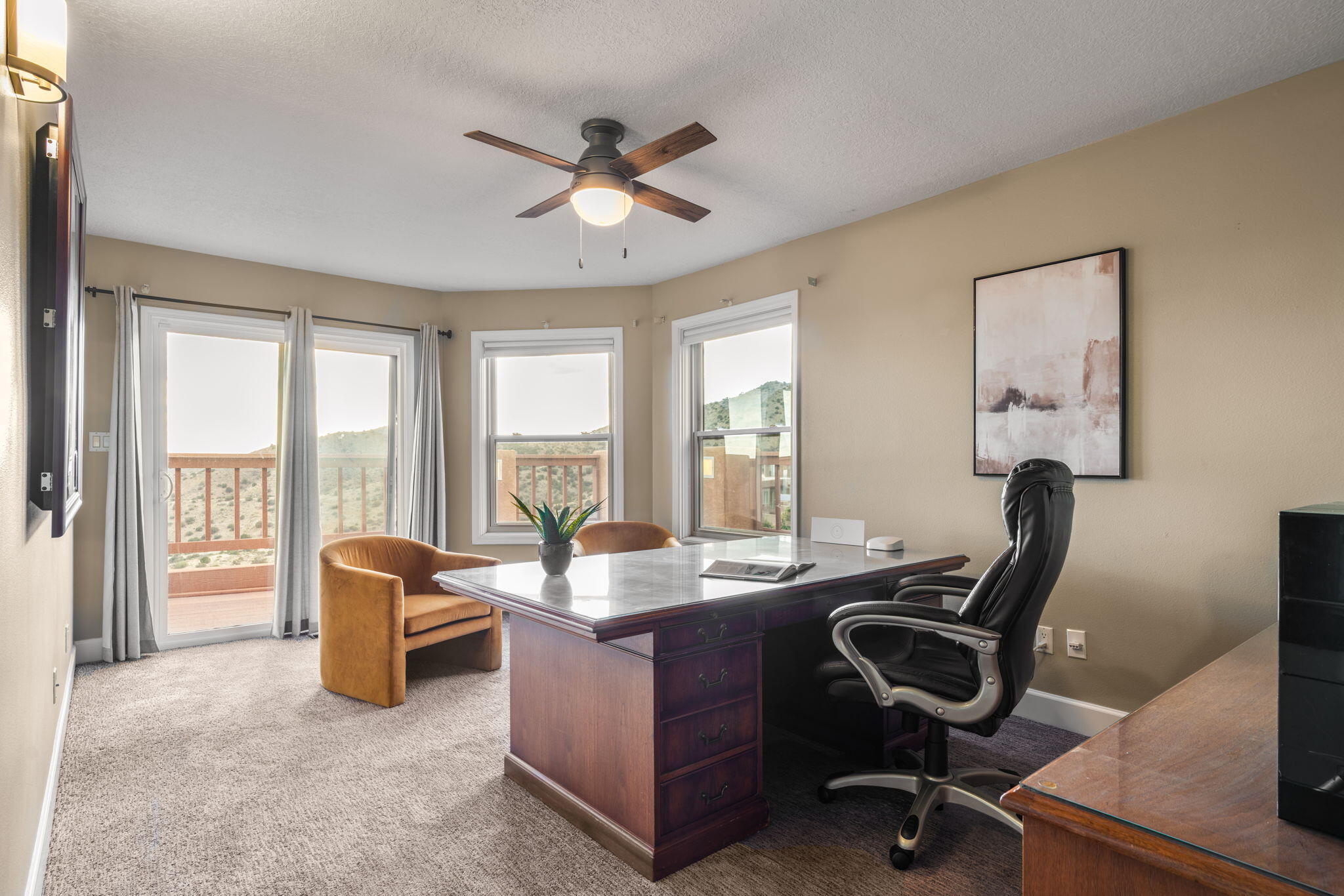 18 Tierra Monte Drive NE