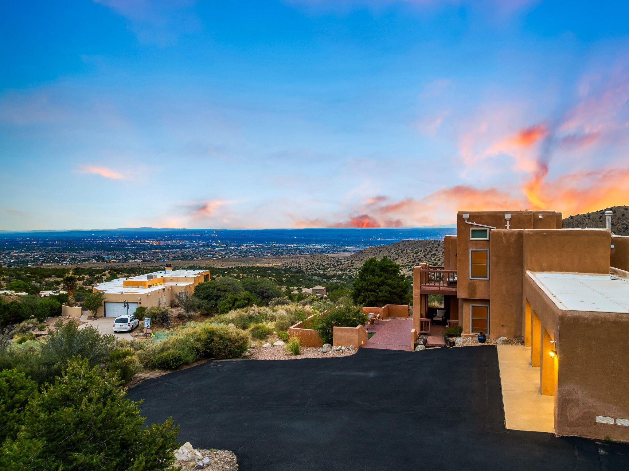 18 Tierra Monte Drive NE