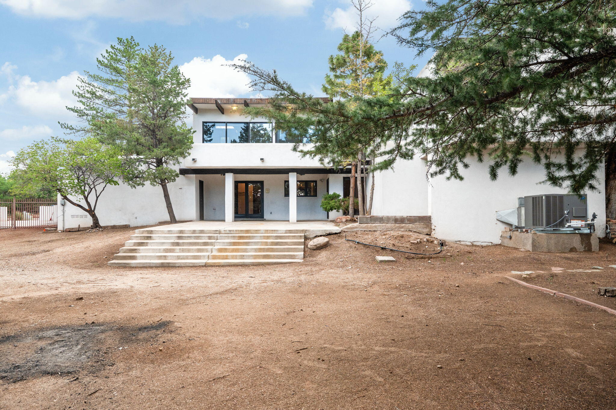1070 Matador Drive SE