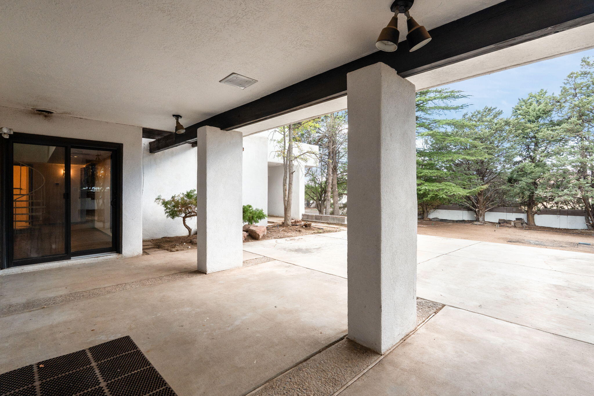 1070 Matador Drive SE