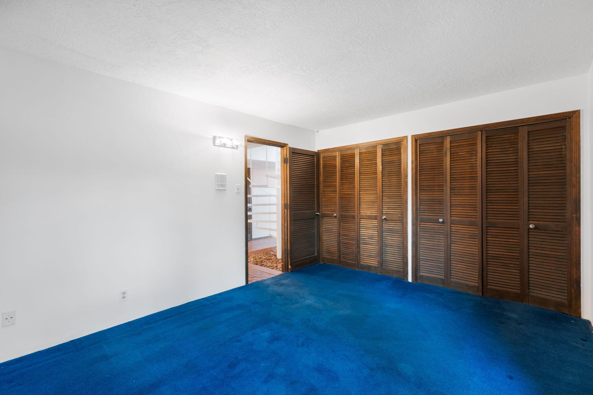 1070 Matador Drive SE