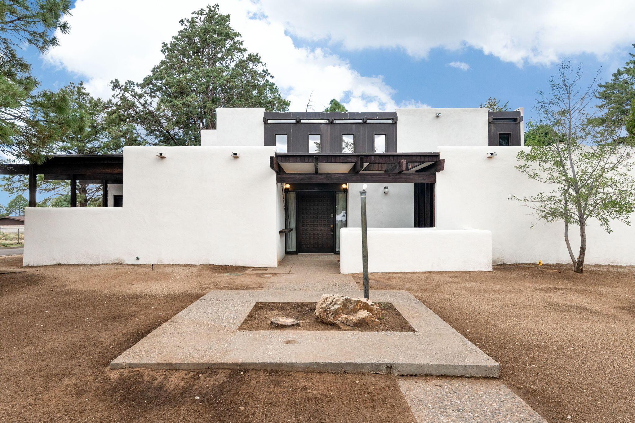 1070 Matador Drive SE