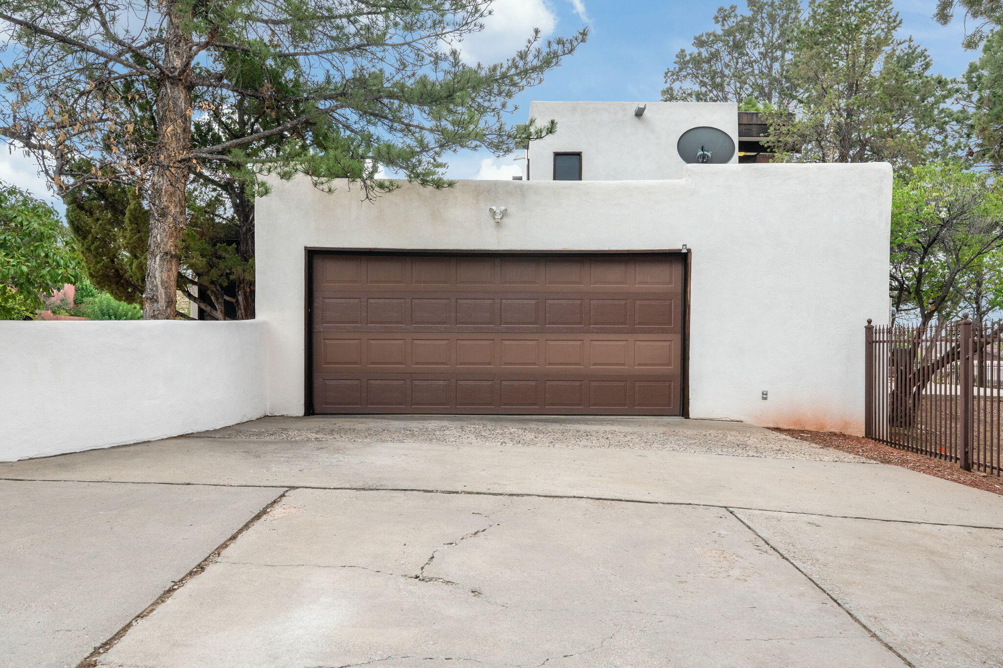 1070 Matador Drive SE