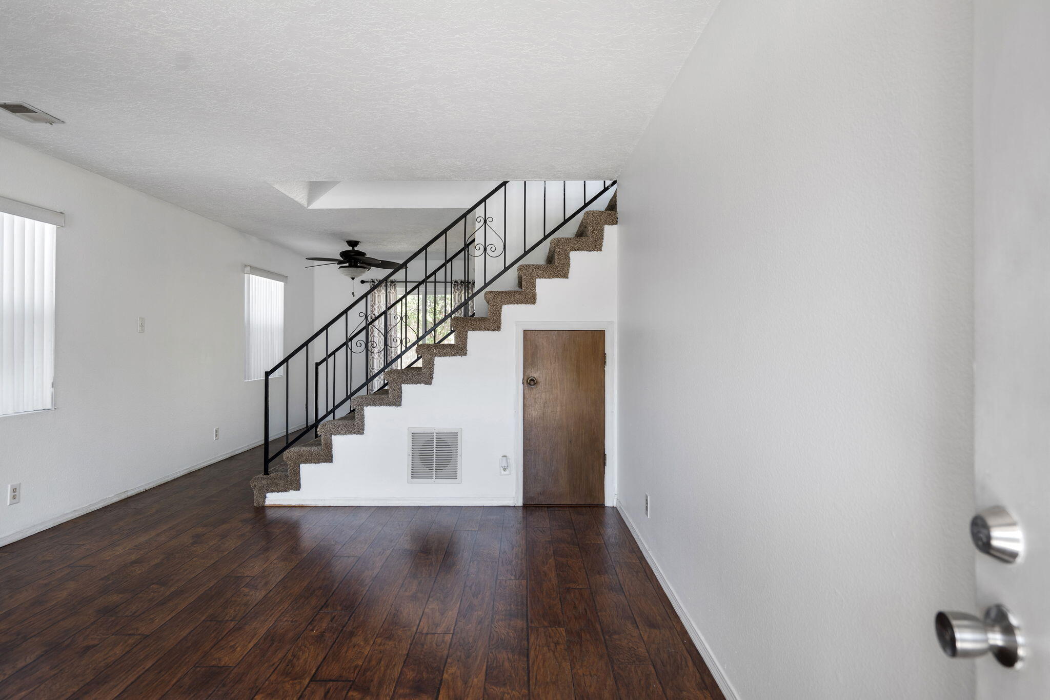 11907 Gable Lane NE