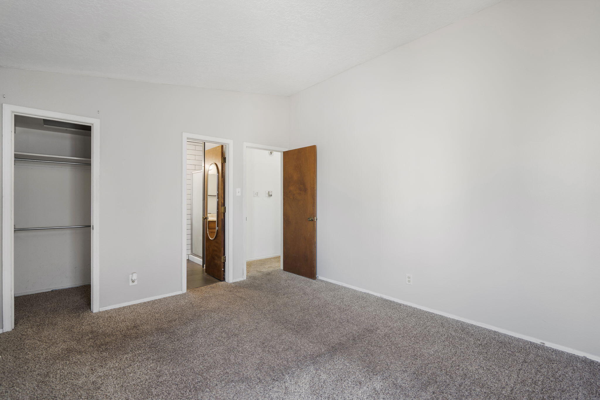 11907 Gable Lane NE