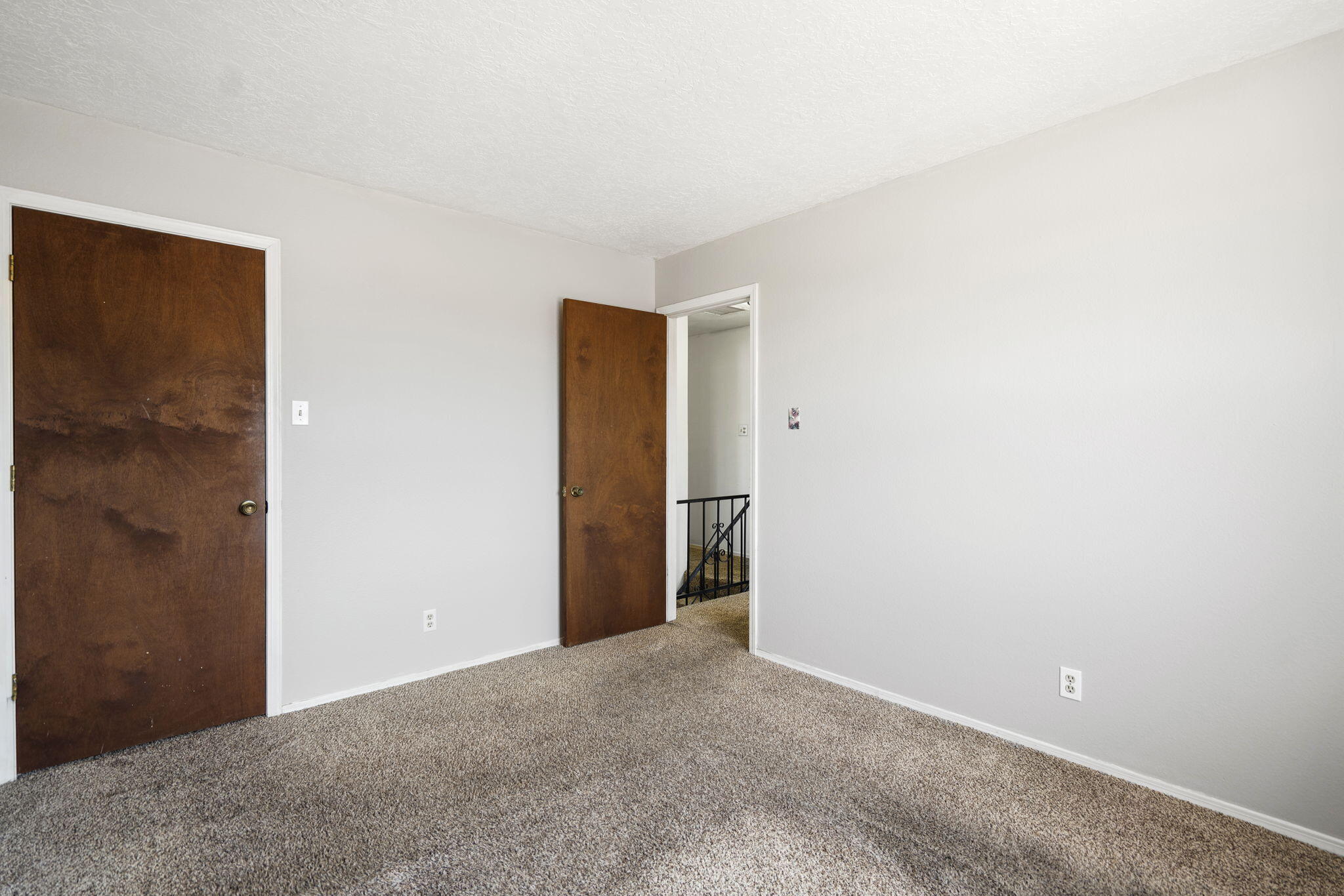 11907 Gable Lane NE