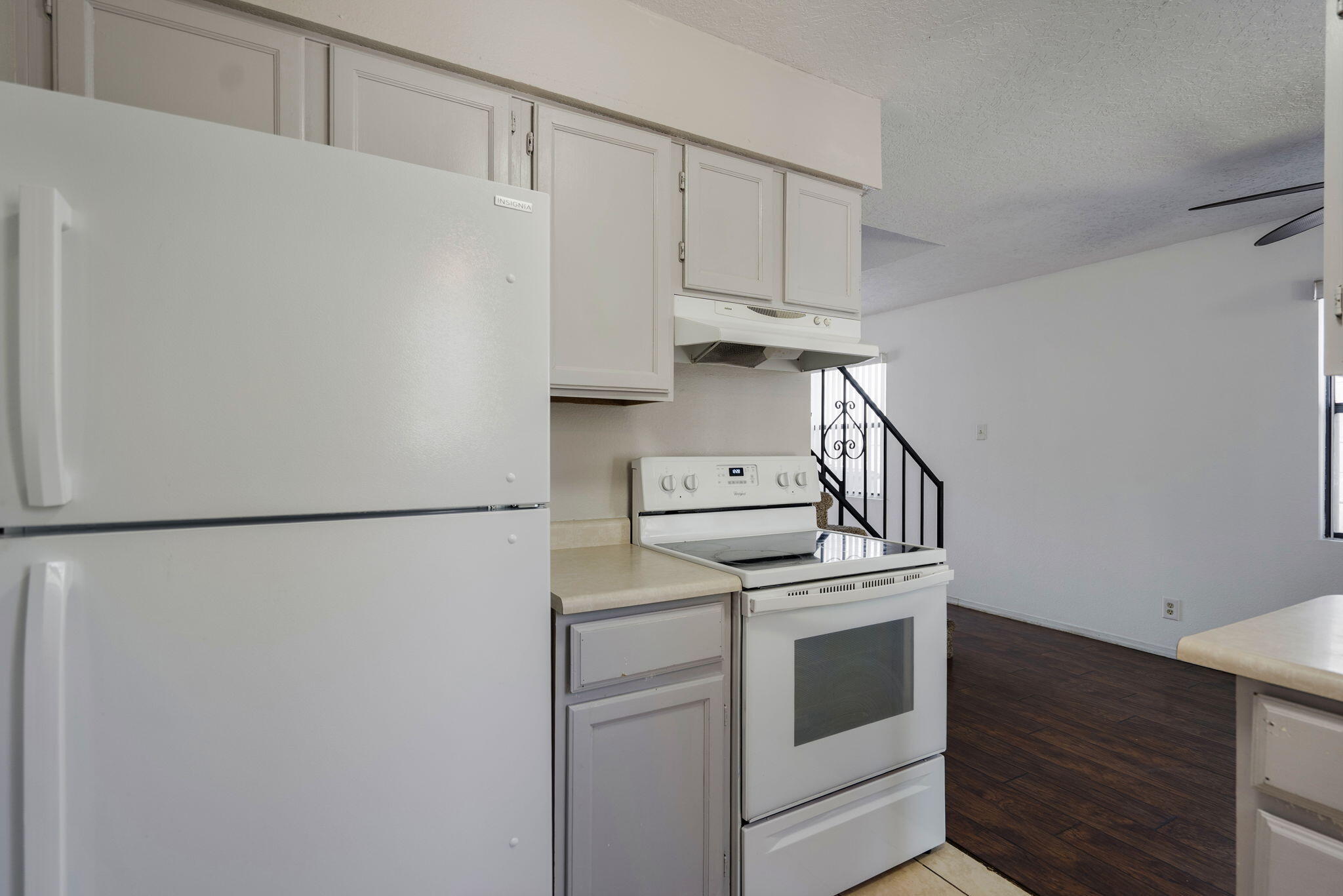 11907 Gable Lane NE