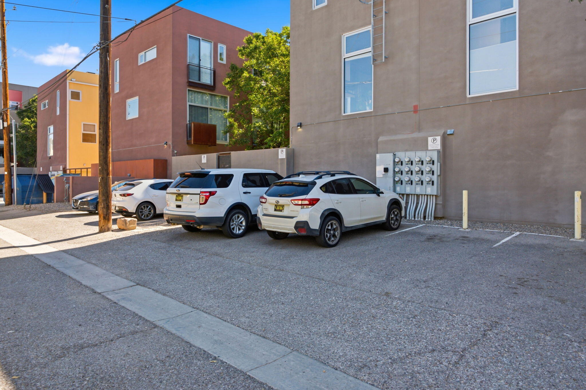 869 Silver Avenue SW