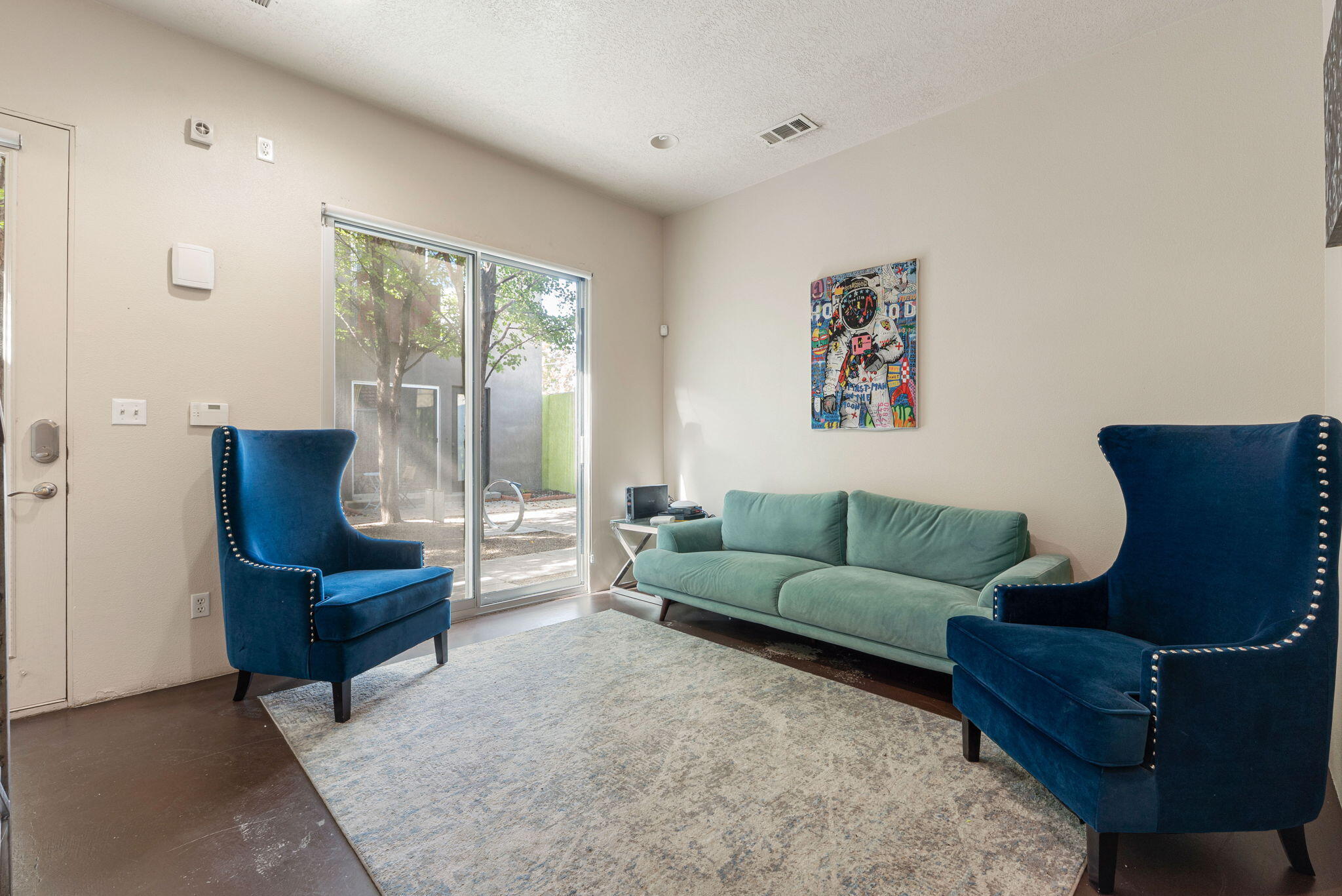 869 Silver Avenue SW