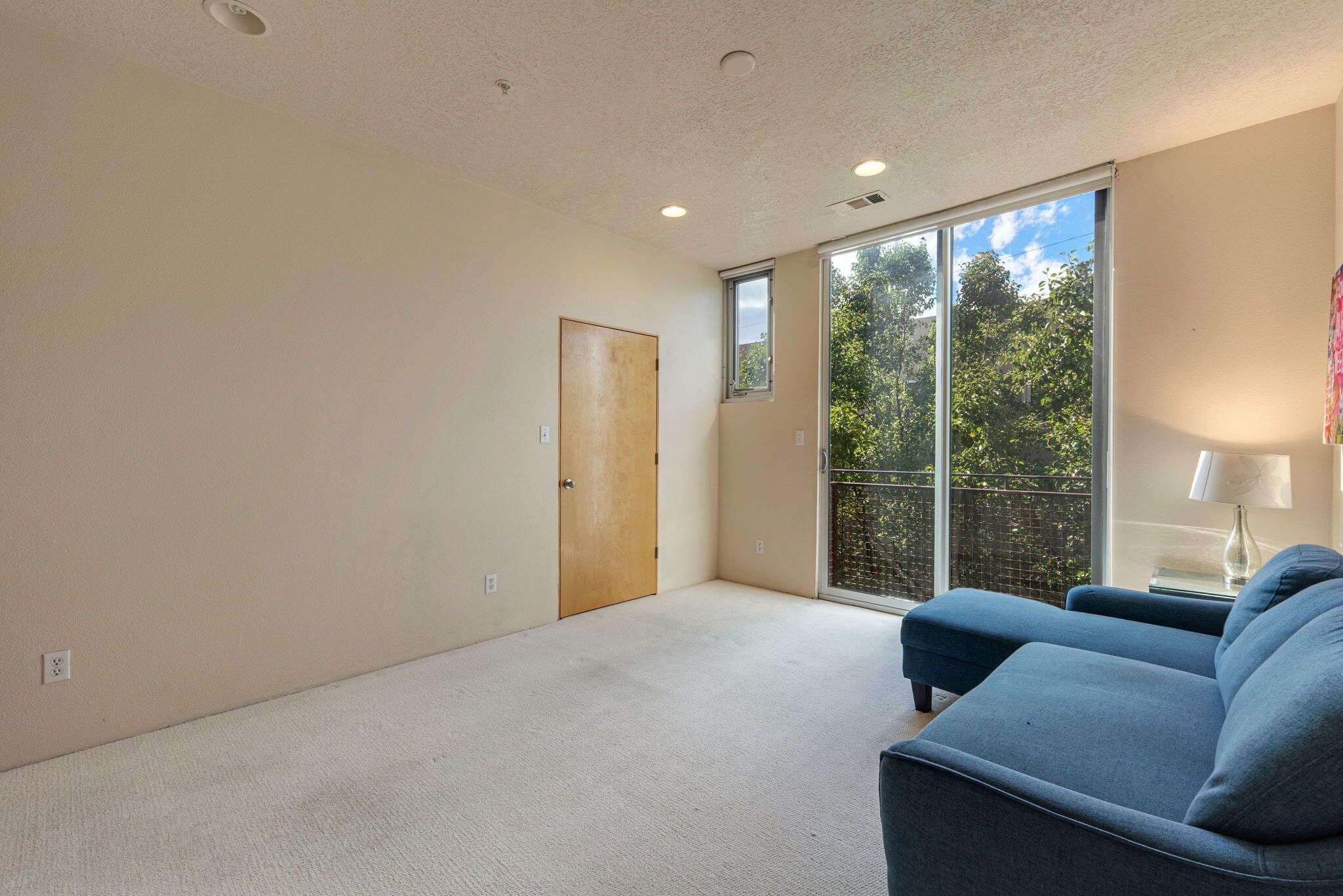 869 Silver Avenue SW