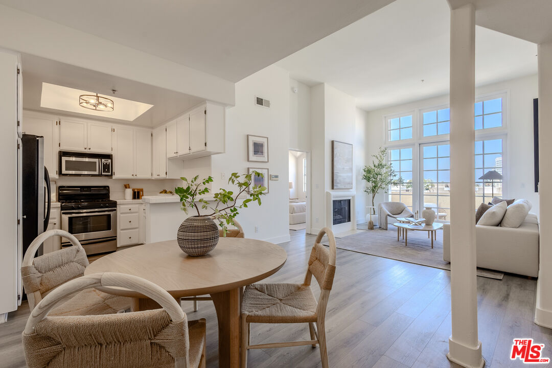1225 Armacost Ave Unit: 304