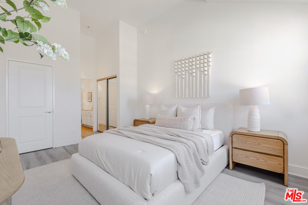 1225 Armacost Ave Unit: 304