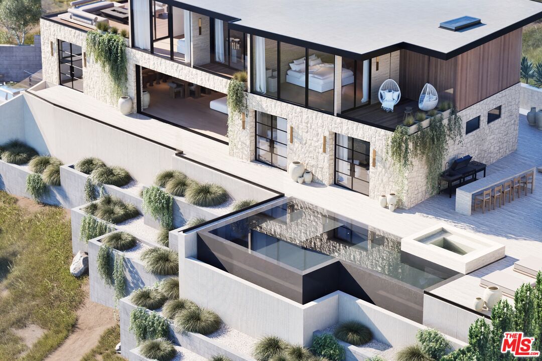 30015 Andromeda Ln