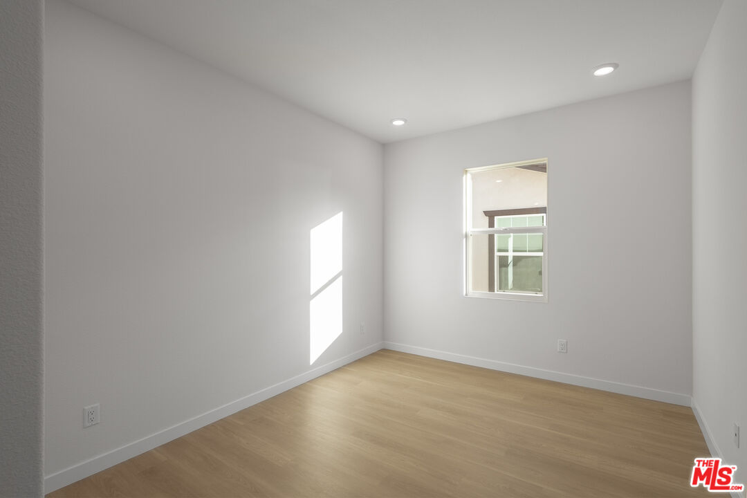 23725 Orange Blossom Dr