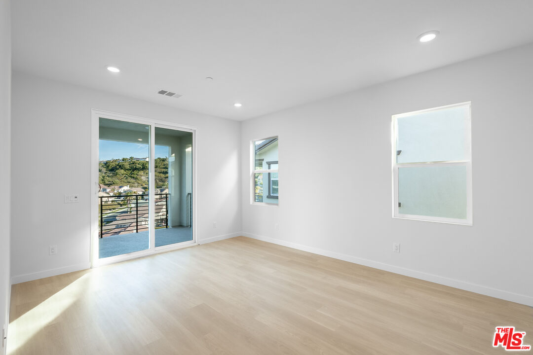 23725 Orange Blossom Dr