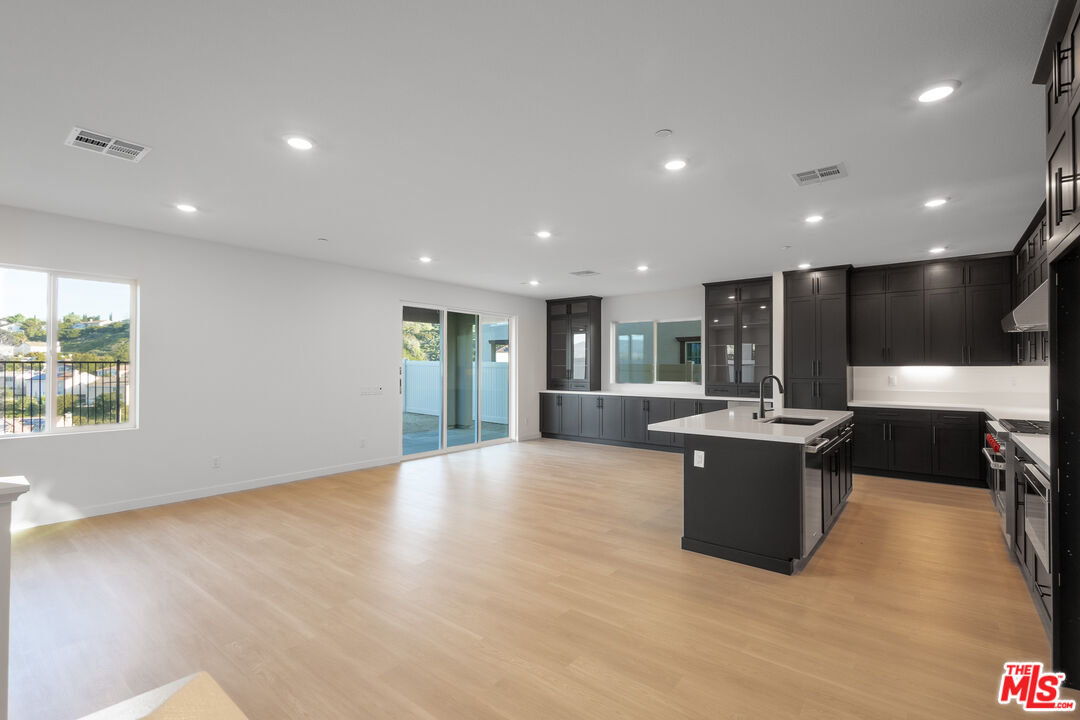 23725 Orange Blossom Dr