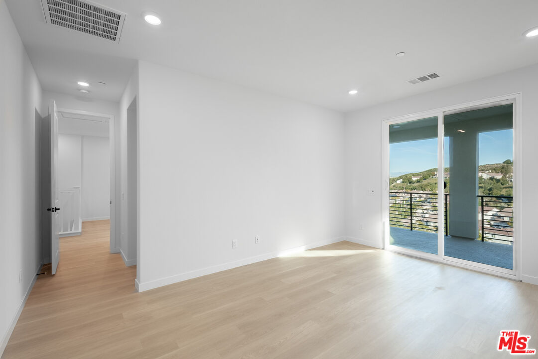 23725 Orange Blossom Dr