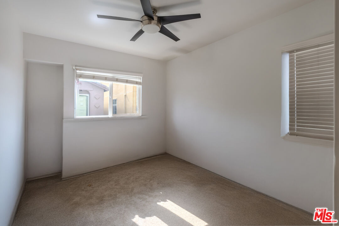 16855 Balboa Ln