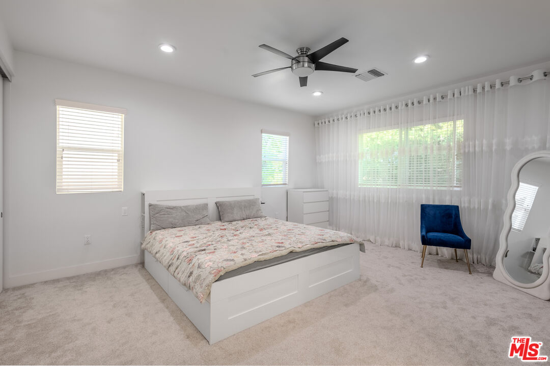 16855 Balboa Ln