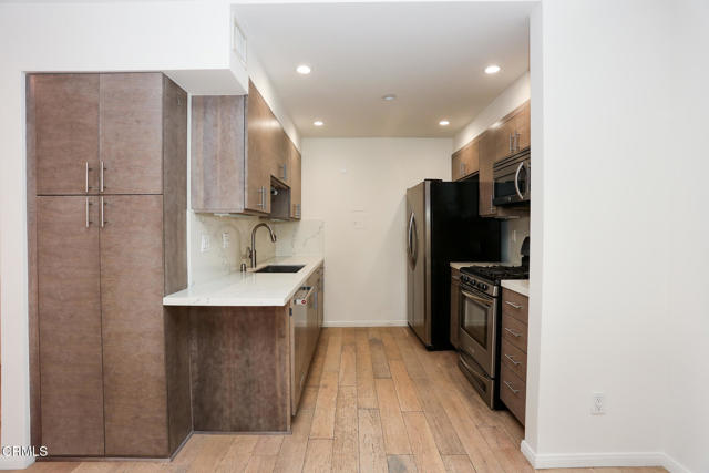 2491 Purdue AVE Unit: 111