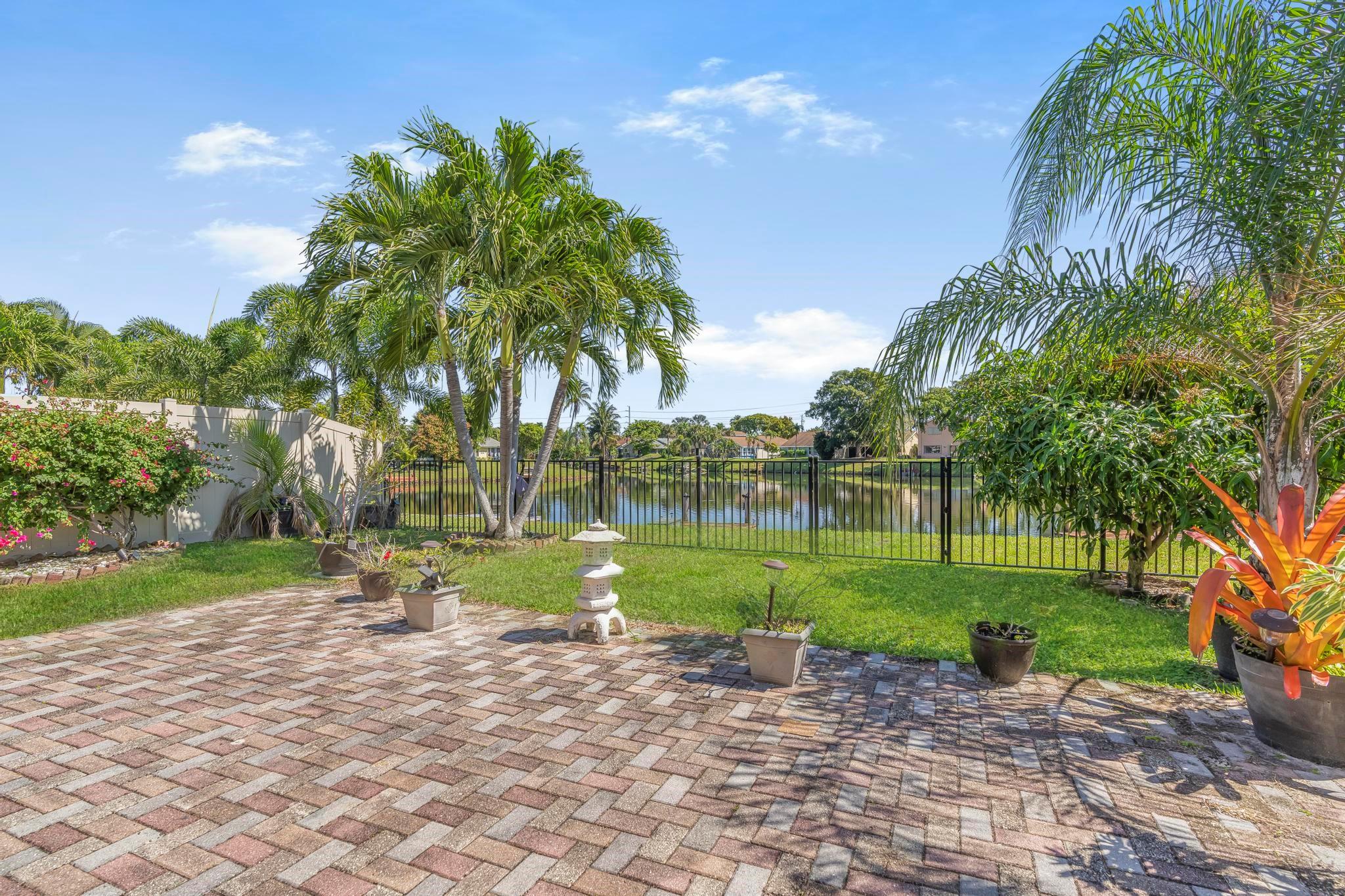 1075 NW 19th Ter